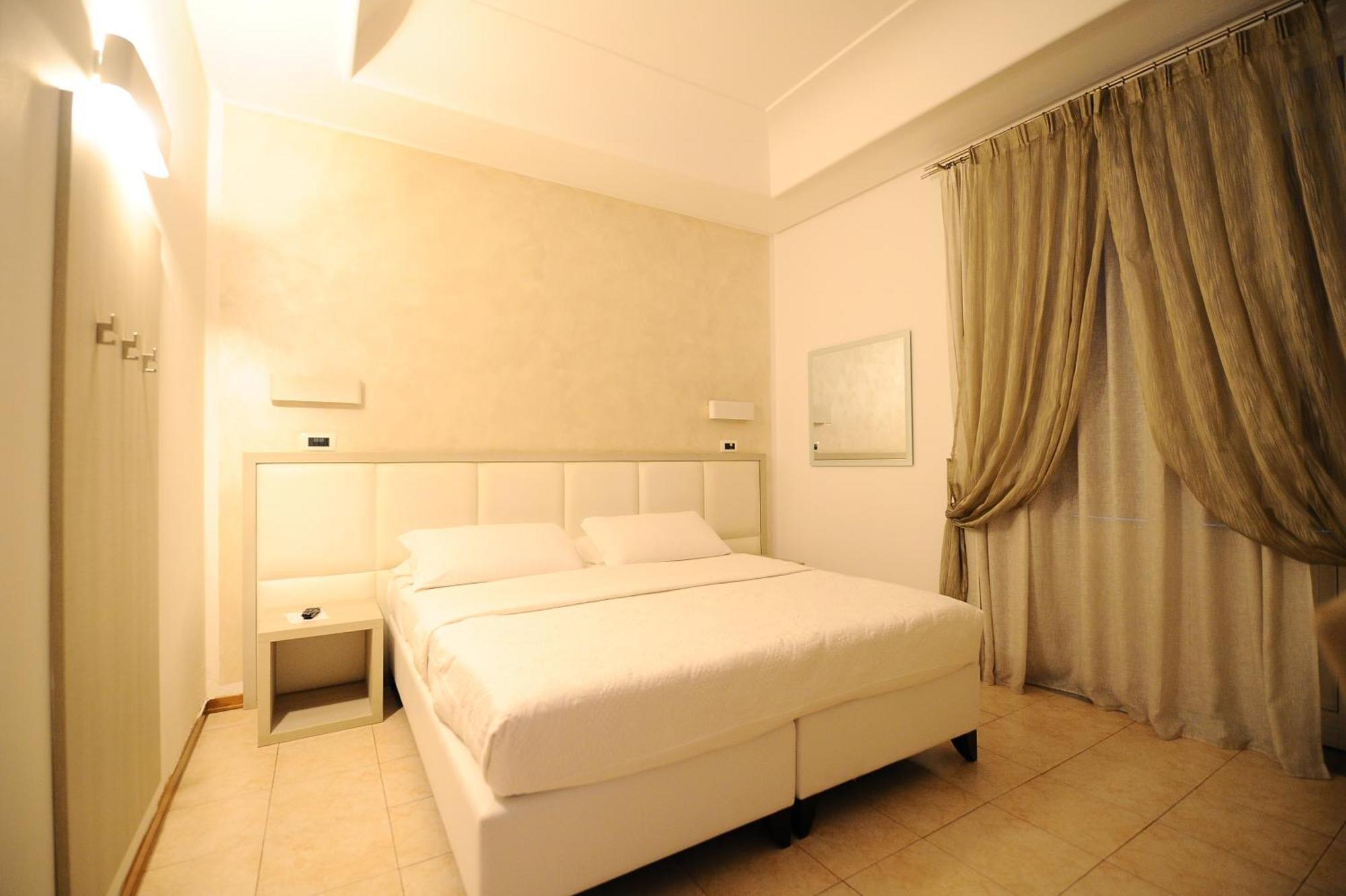 Double or Twin Room Balcony