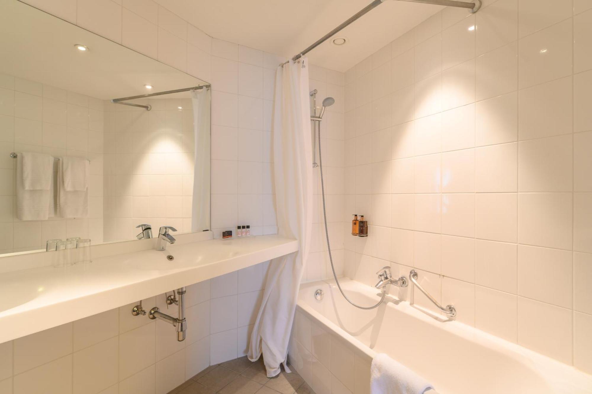 Premium King Room