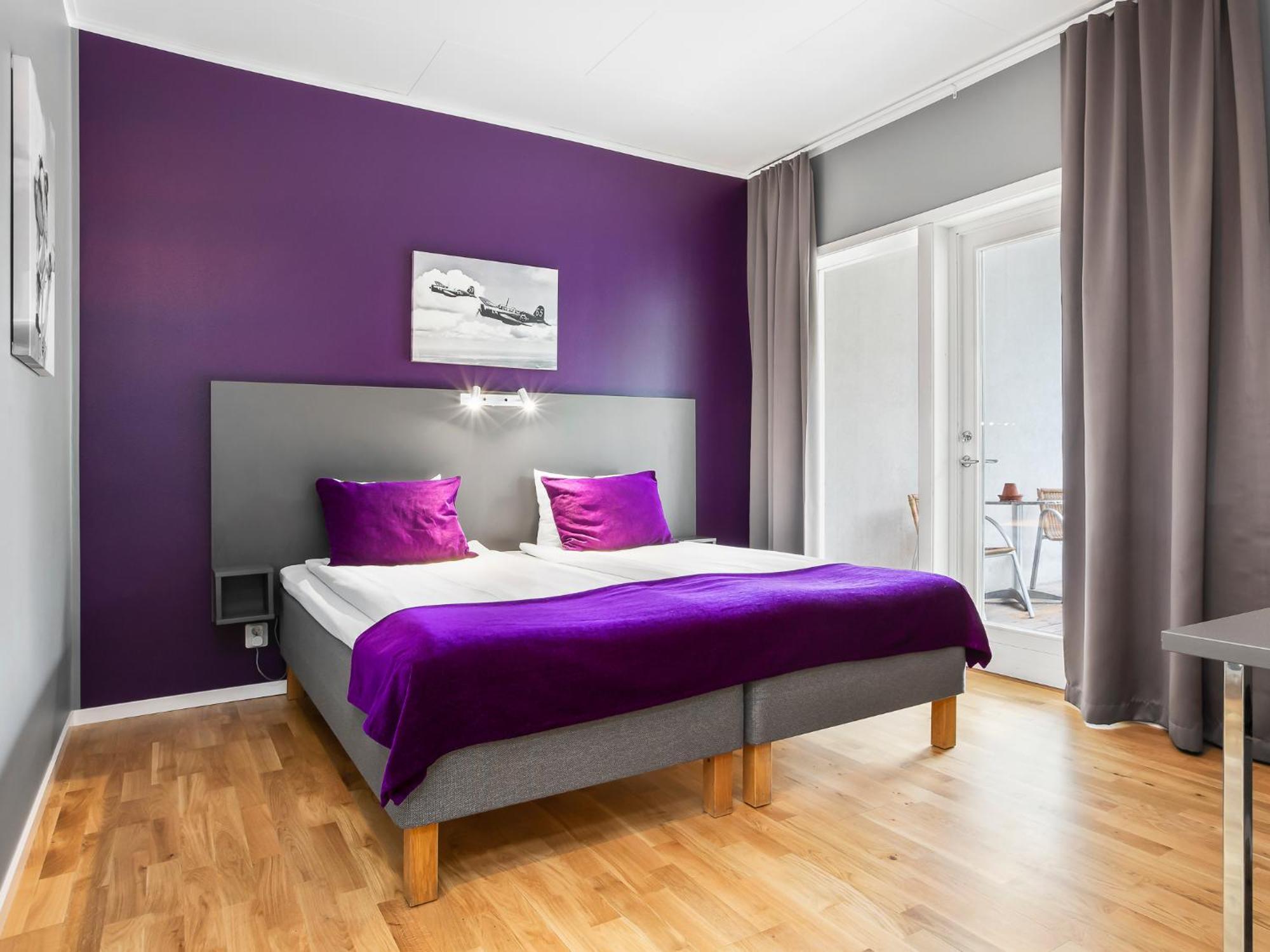 Habitación Superior con balcón - Cama extragrande