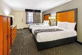 Deluxe Double Room Two Double Beds