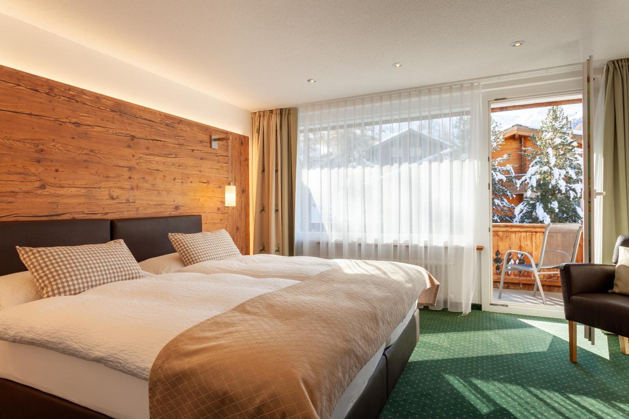 Alpine Double Room Matterhorn View