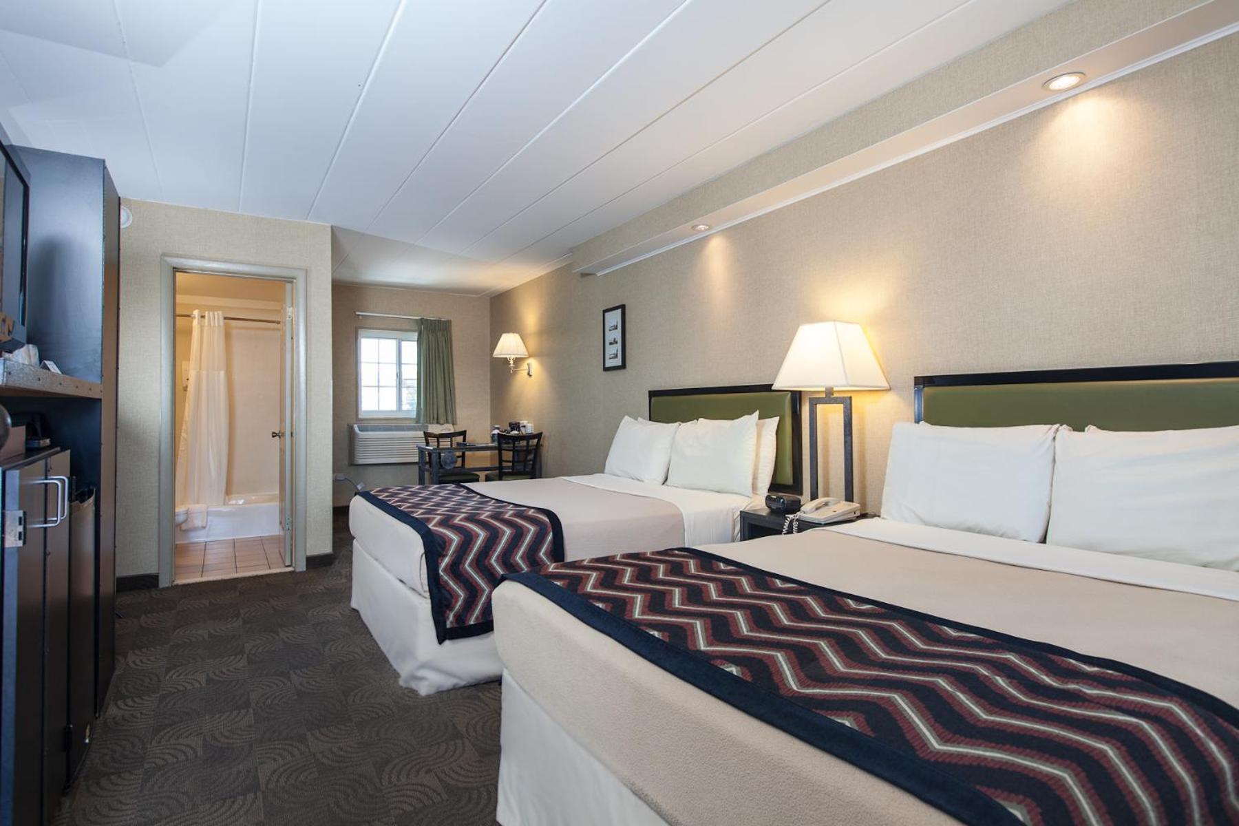 Queen Room Two Queen Beds