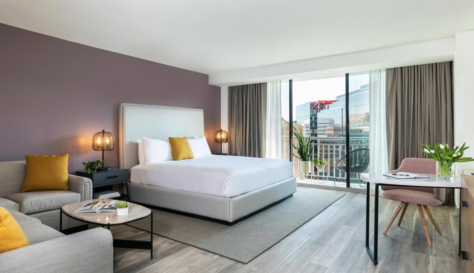 King Studio Suite Balcony