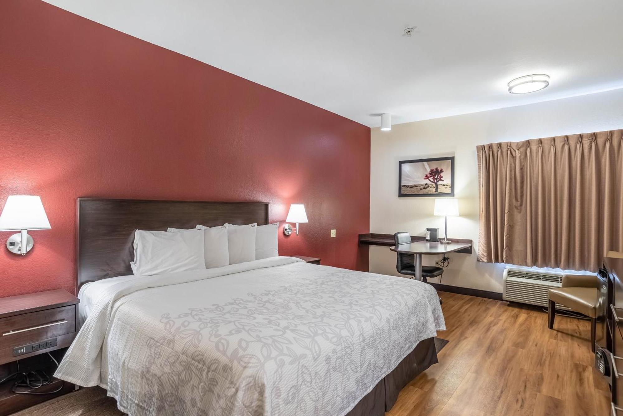 Superior King Room Smoke Free