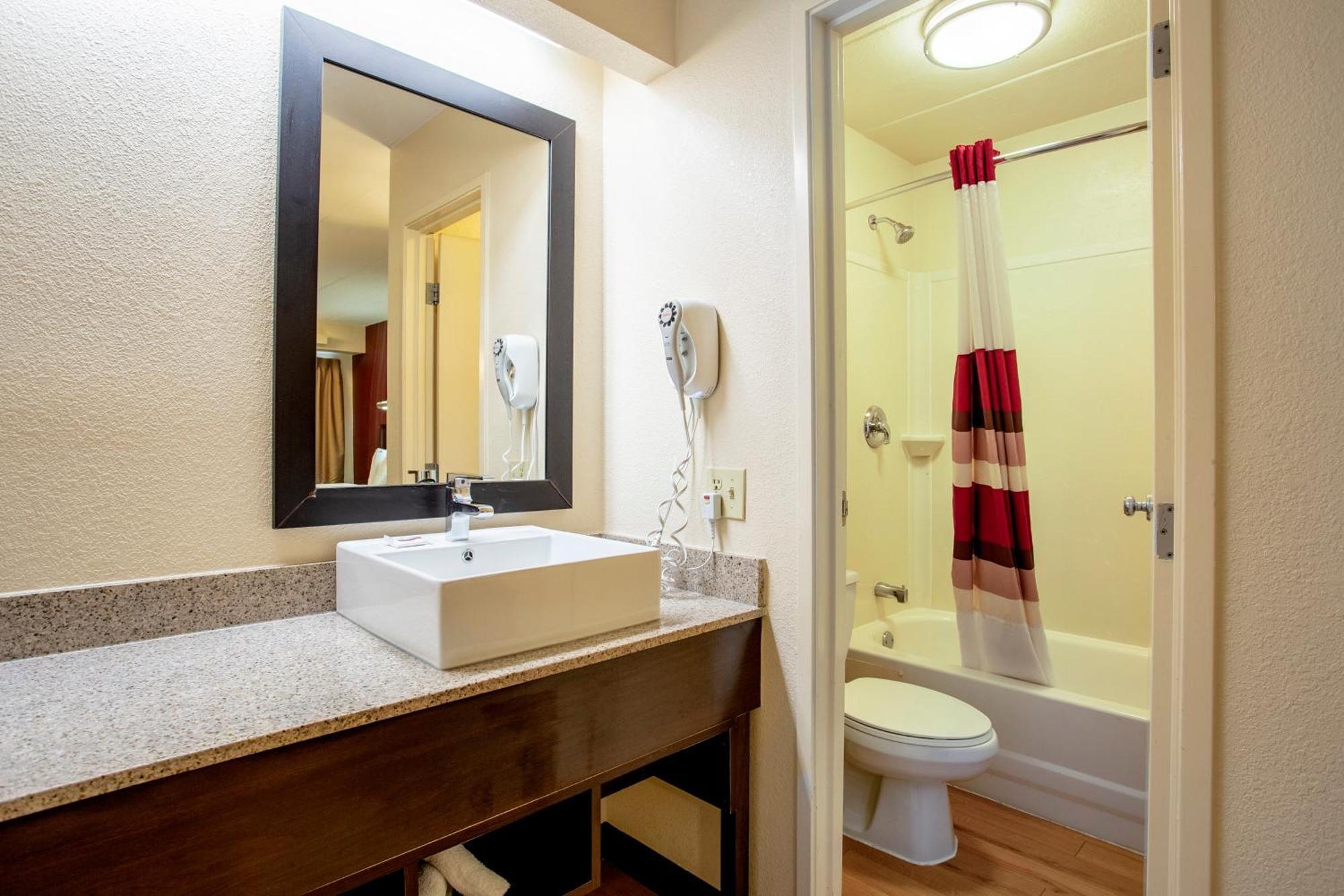 Superior King Room Smoke Free