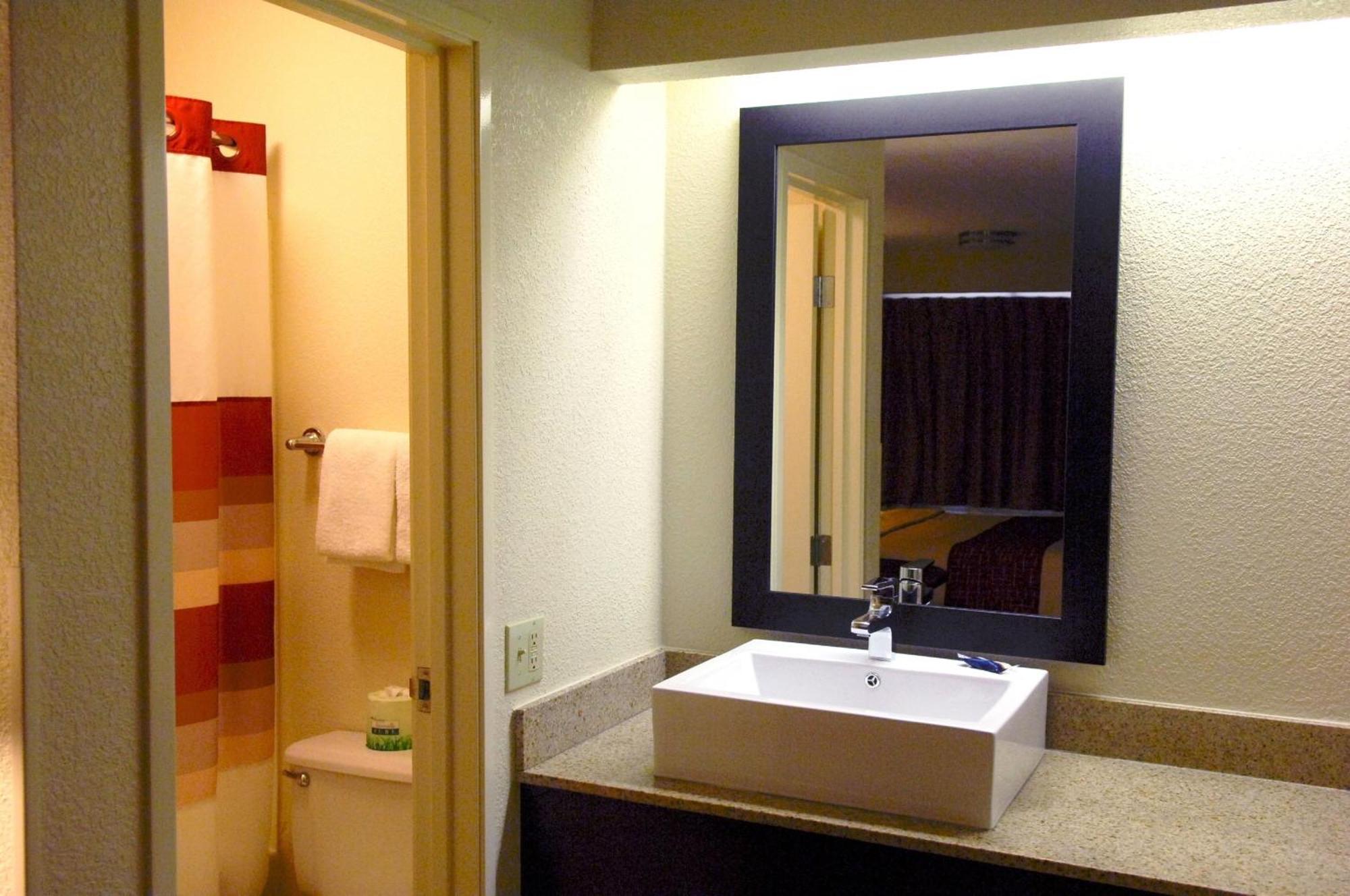 Premium Room with Two Double Beds Smoke Free (Upgraded Bedding & Snack)