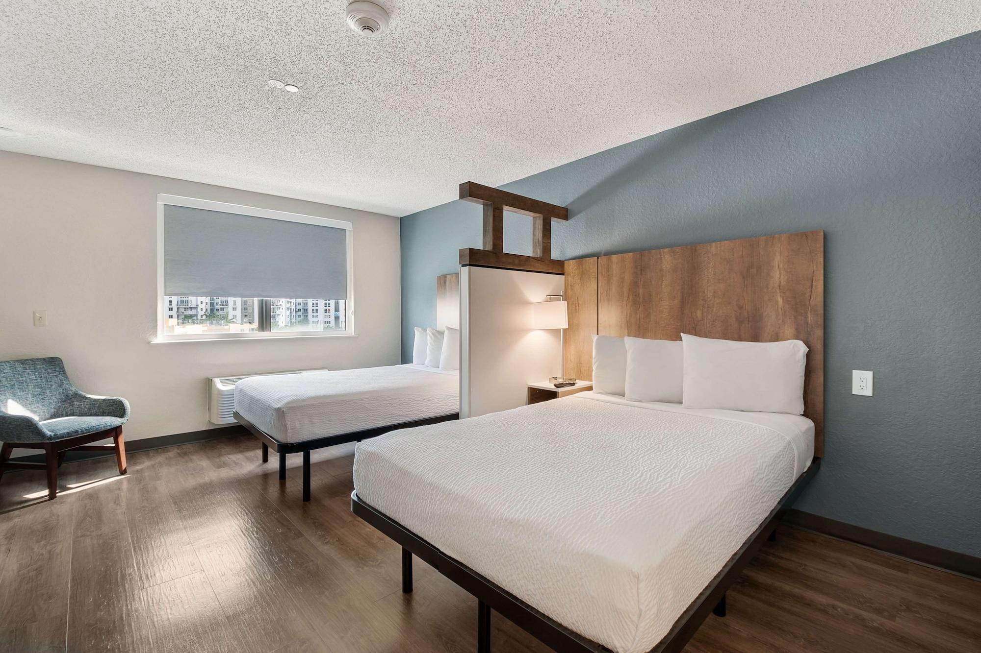 Superior Studio 2 Double Beds Non-Smoking Hearing Impaired