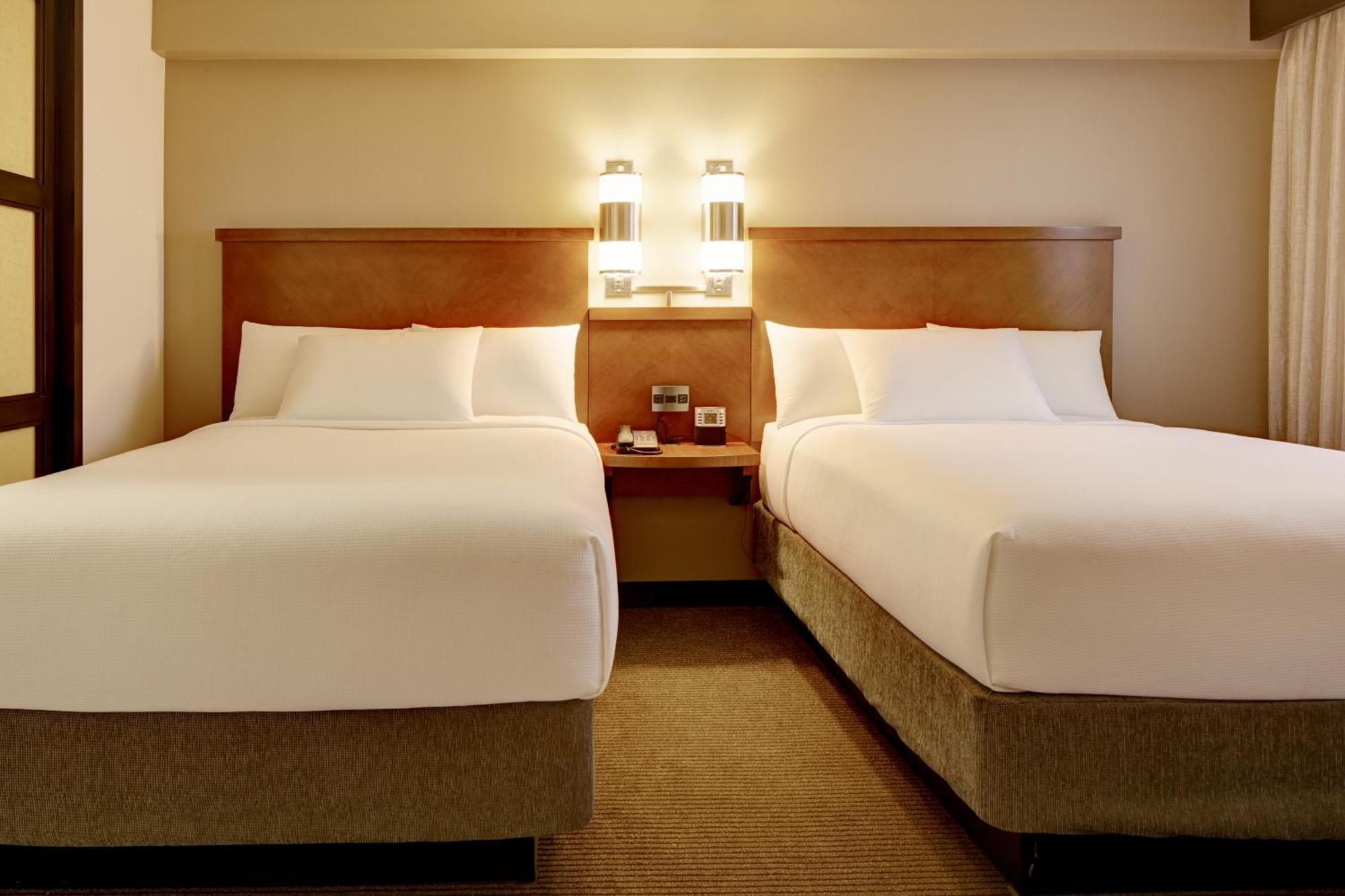 Double Room Two Double Beds Sofa bed High Floor,1434992539:JPEG