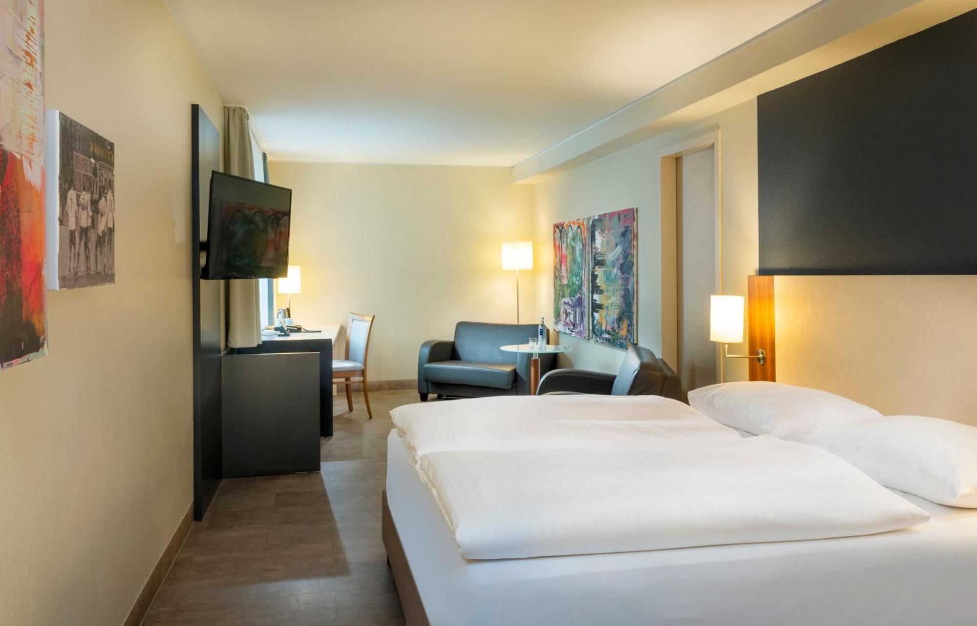 Business Zimmer mit Doppelbett