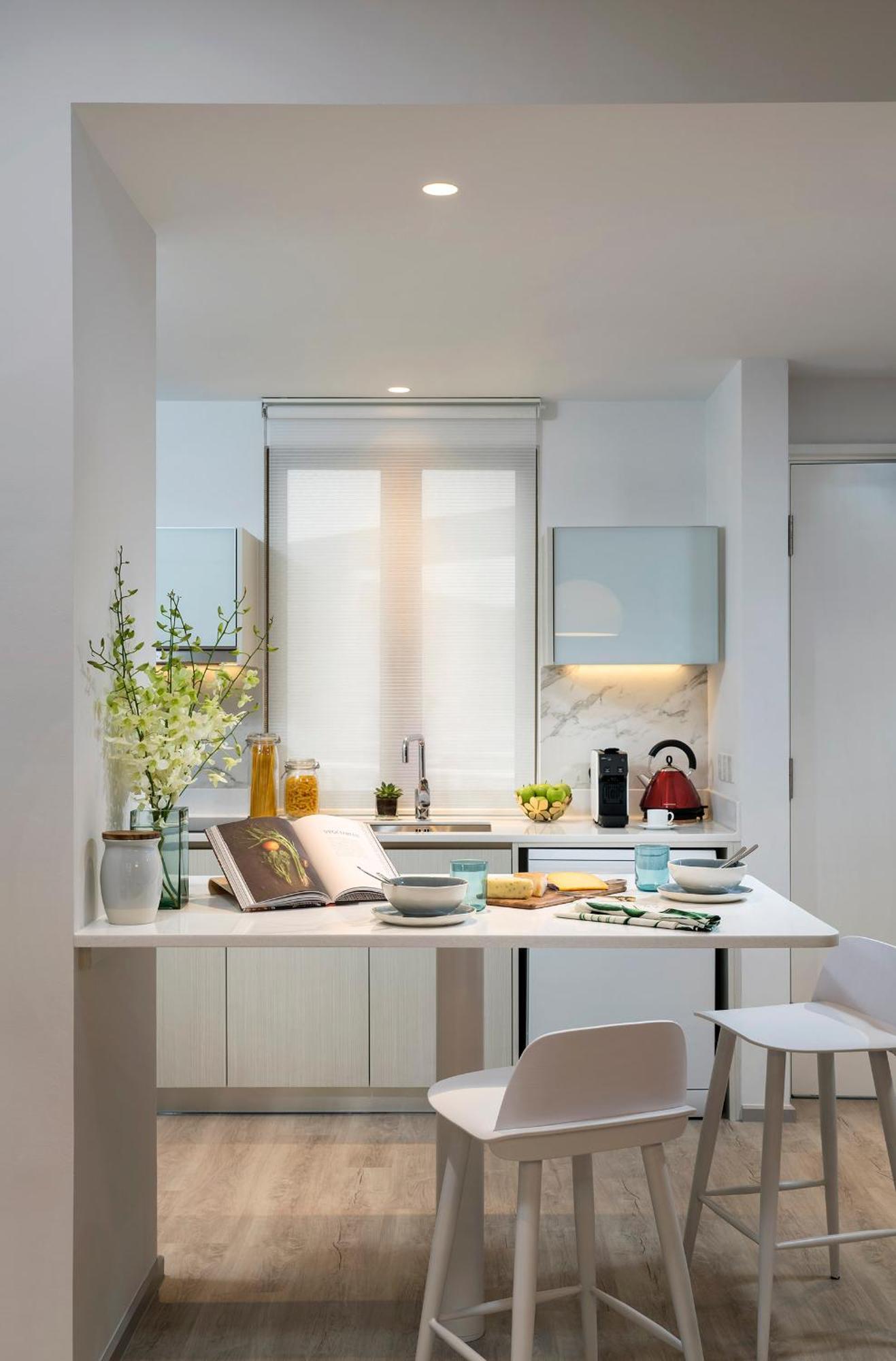 Two-Bedroom Apartment King Twin Beds
