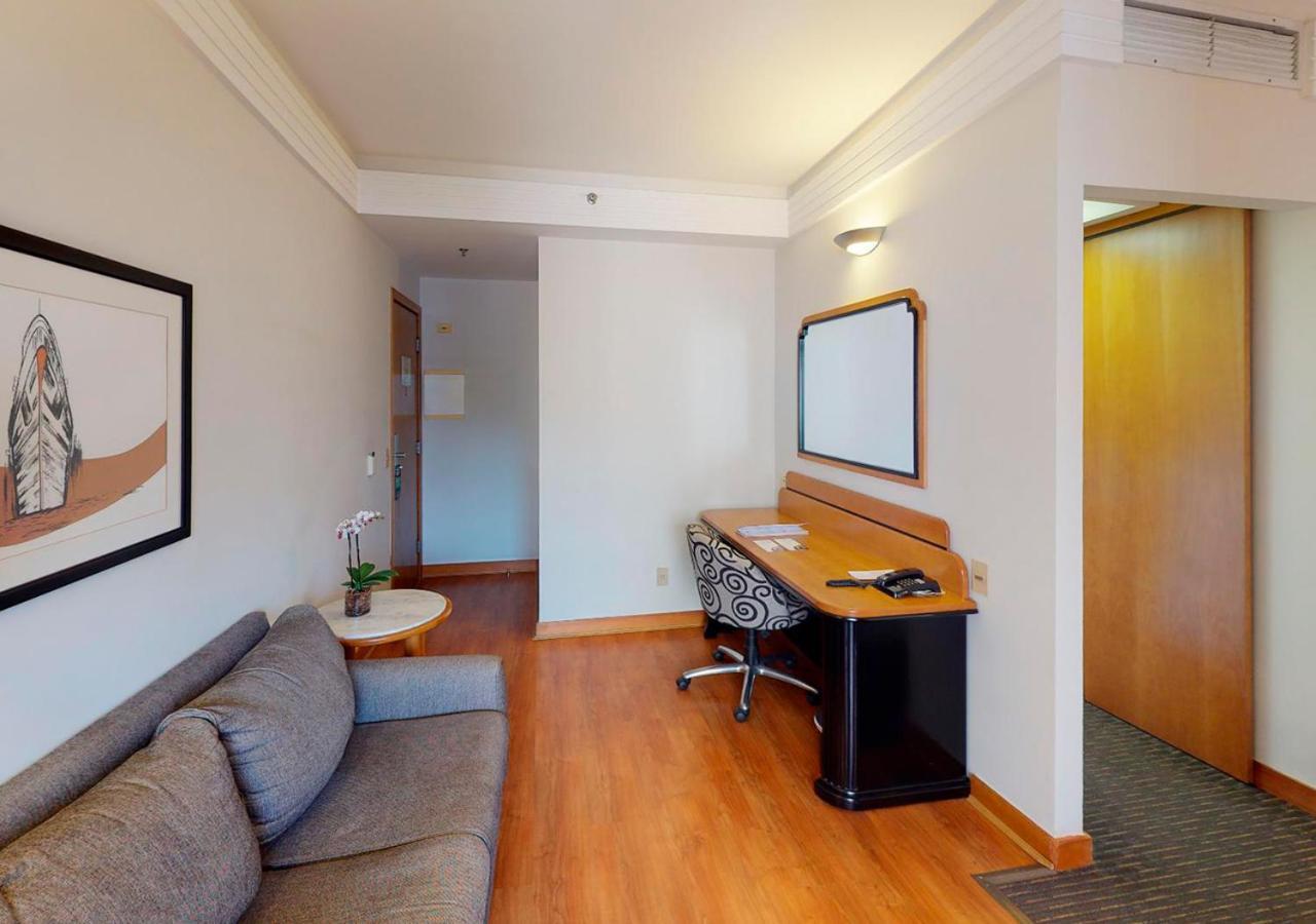 Queen Suite