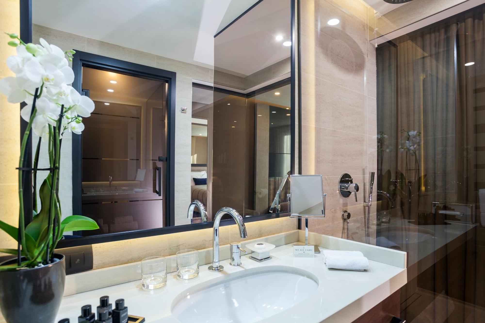Ministry Suite with Balcony