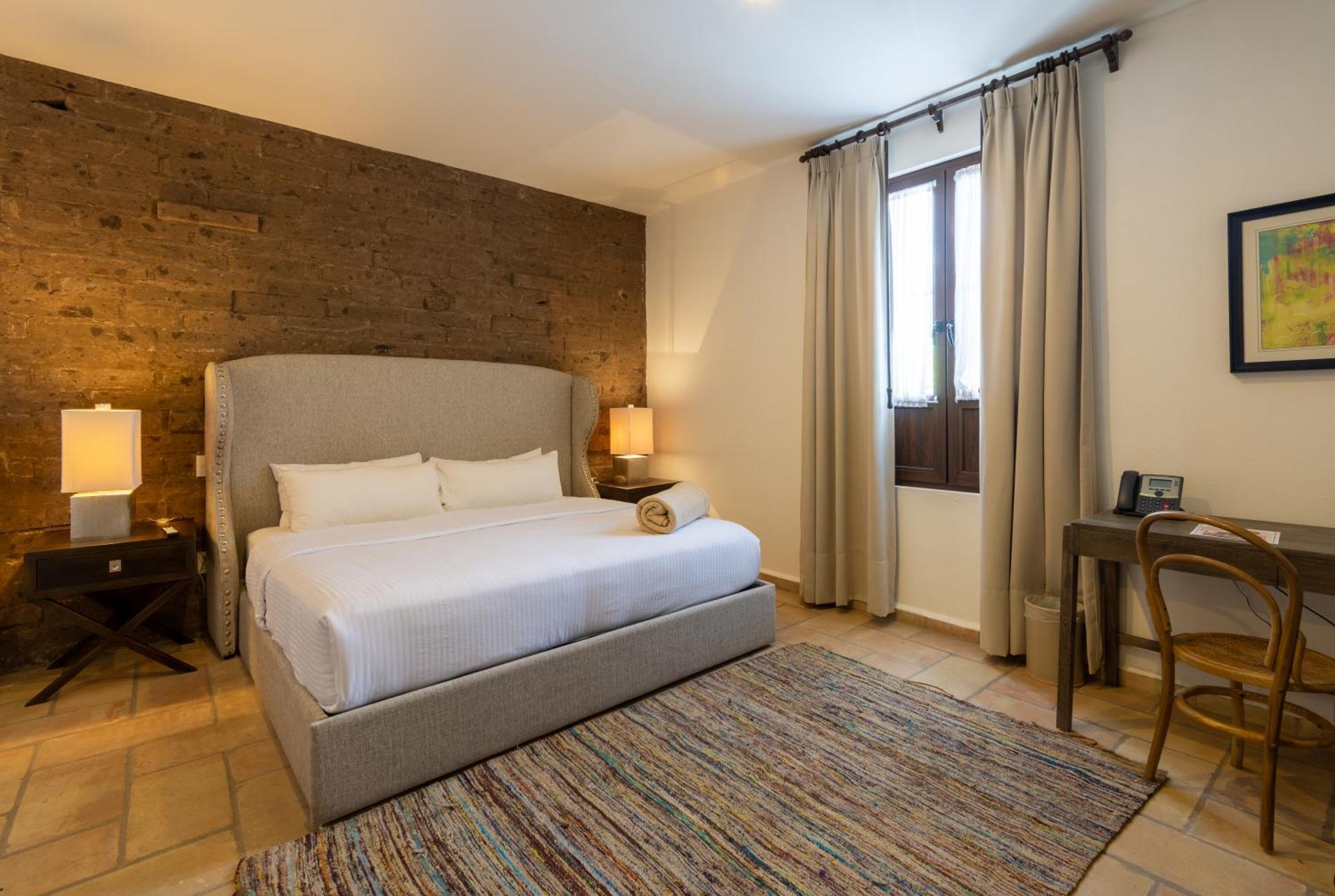 Superior King Room