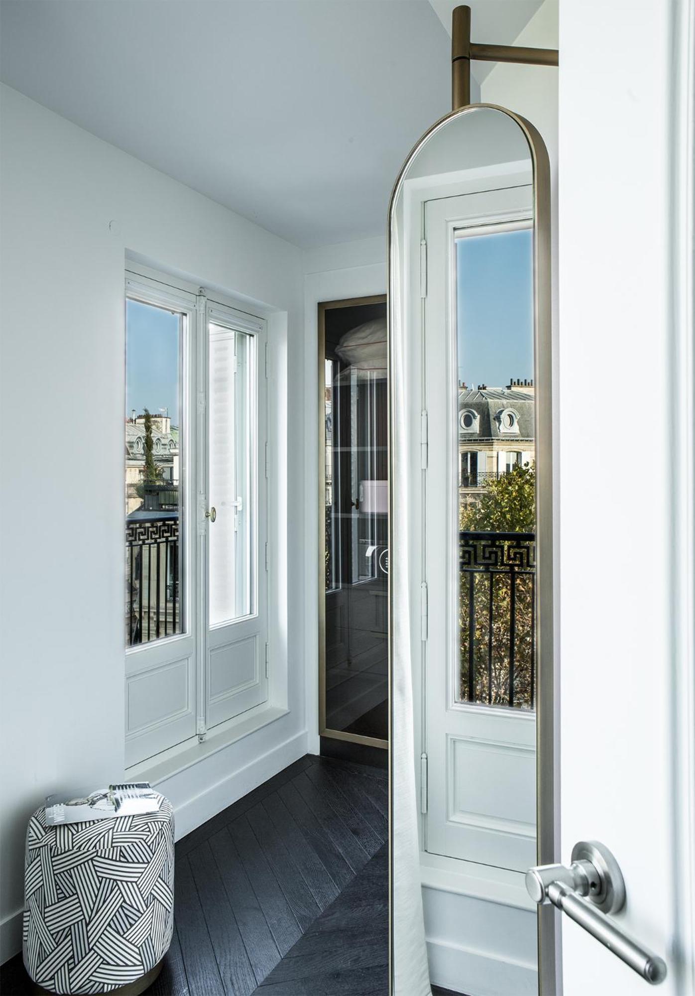 Deluxe Double Room Eiffel Tower view