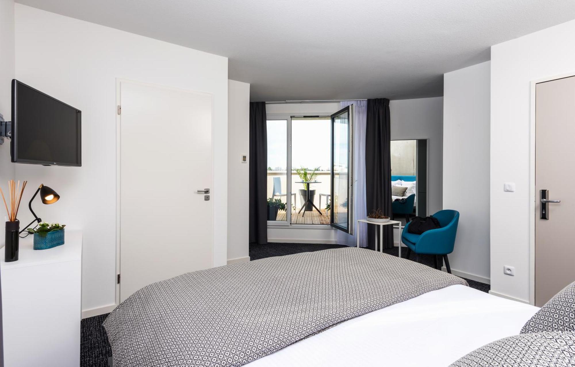 Superior Suite Terrace