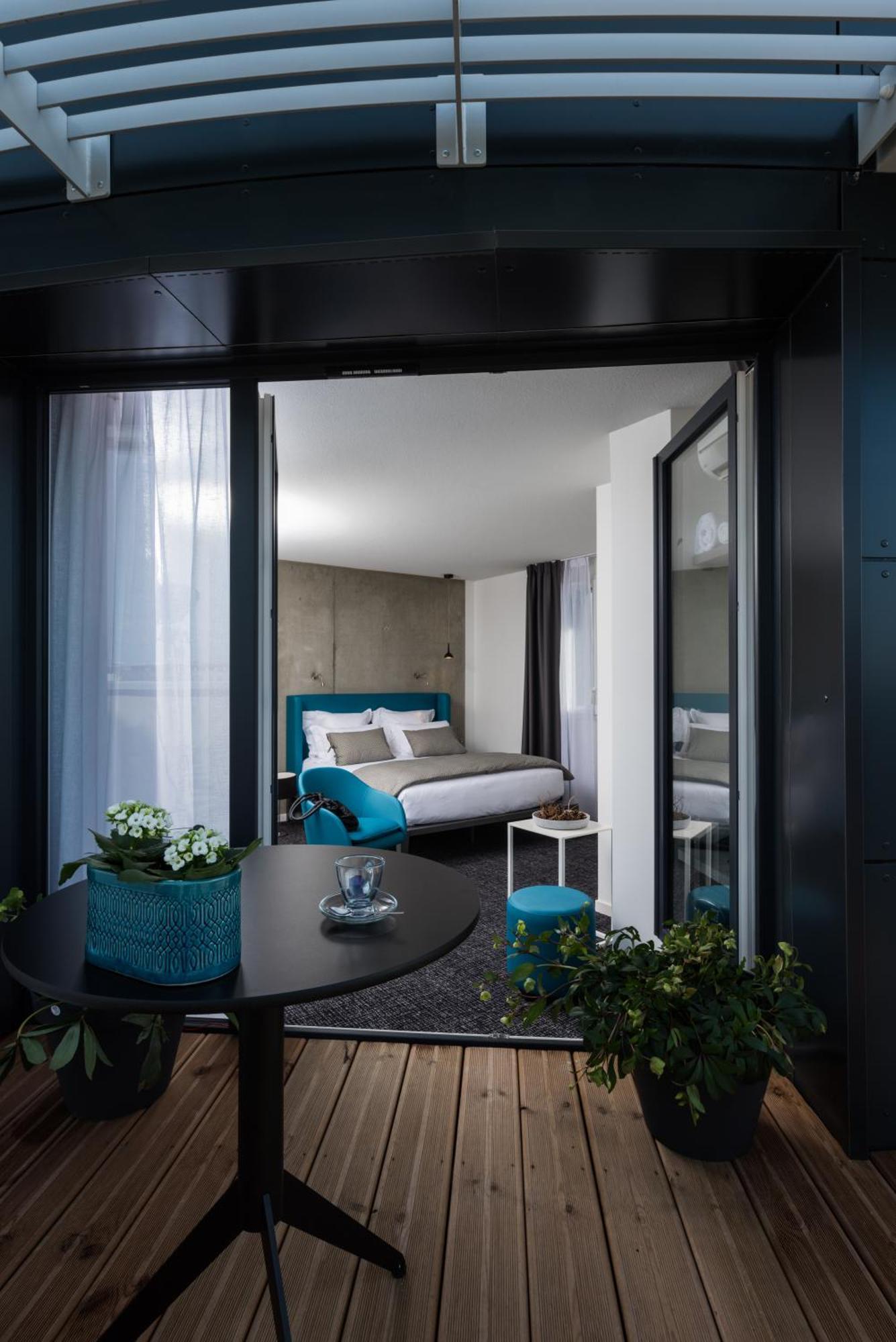 Superior Suite Terrace
