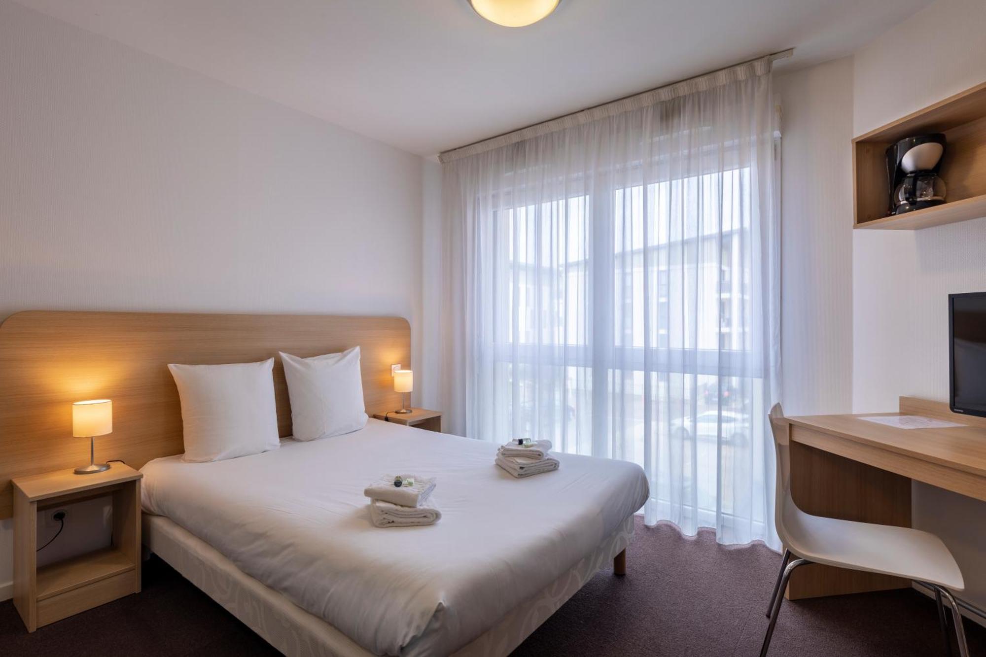 Studio Single Bed