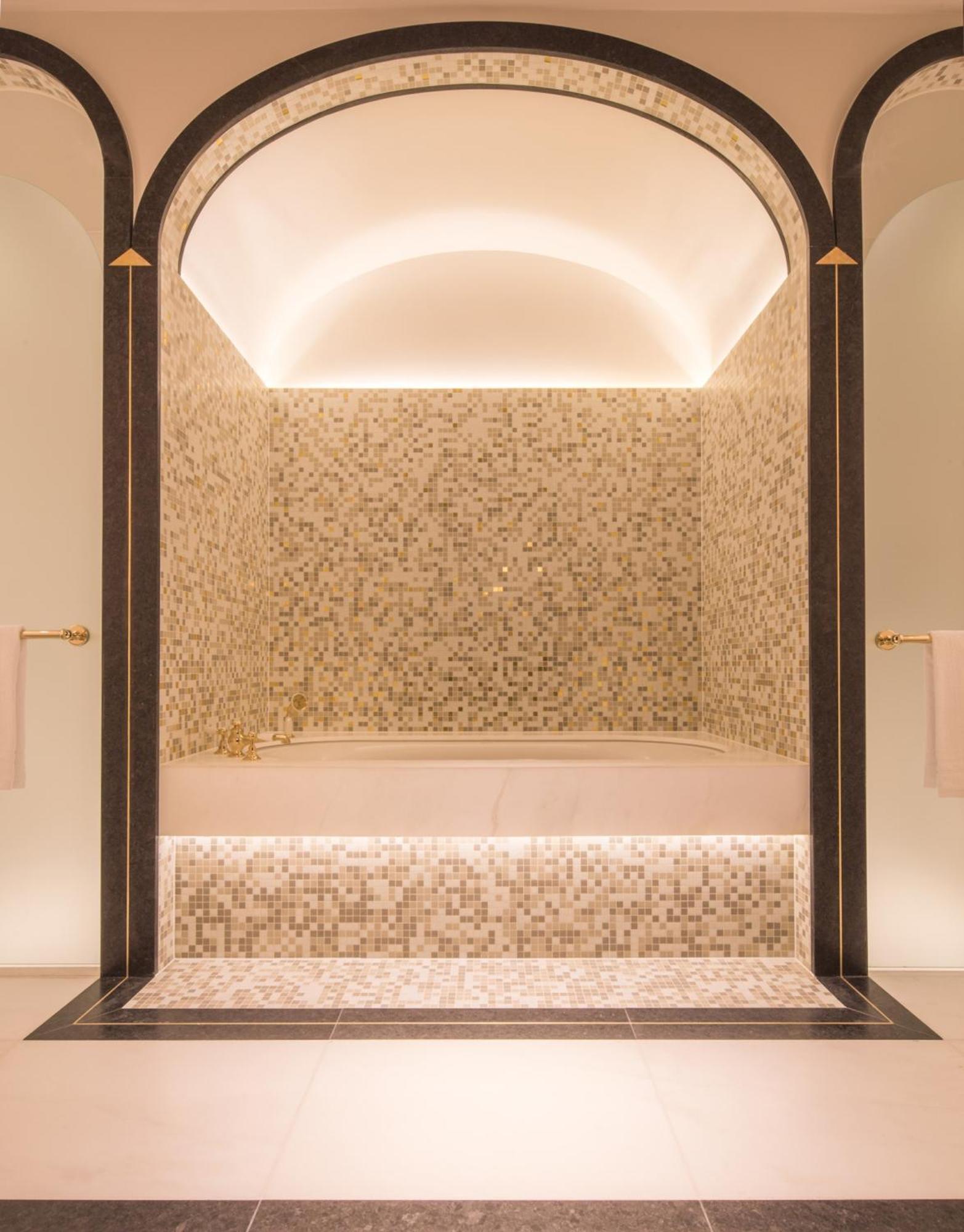 Executive Room King Bed