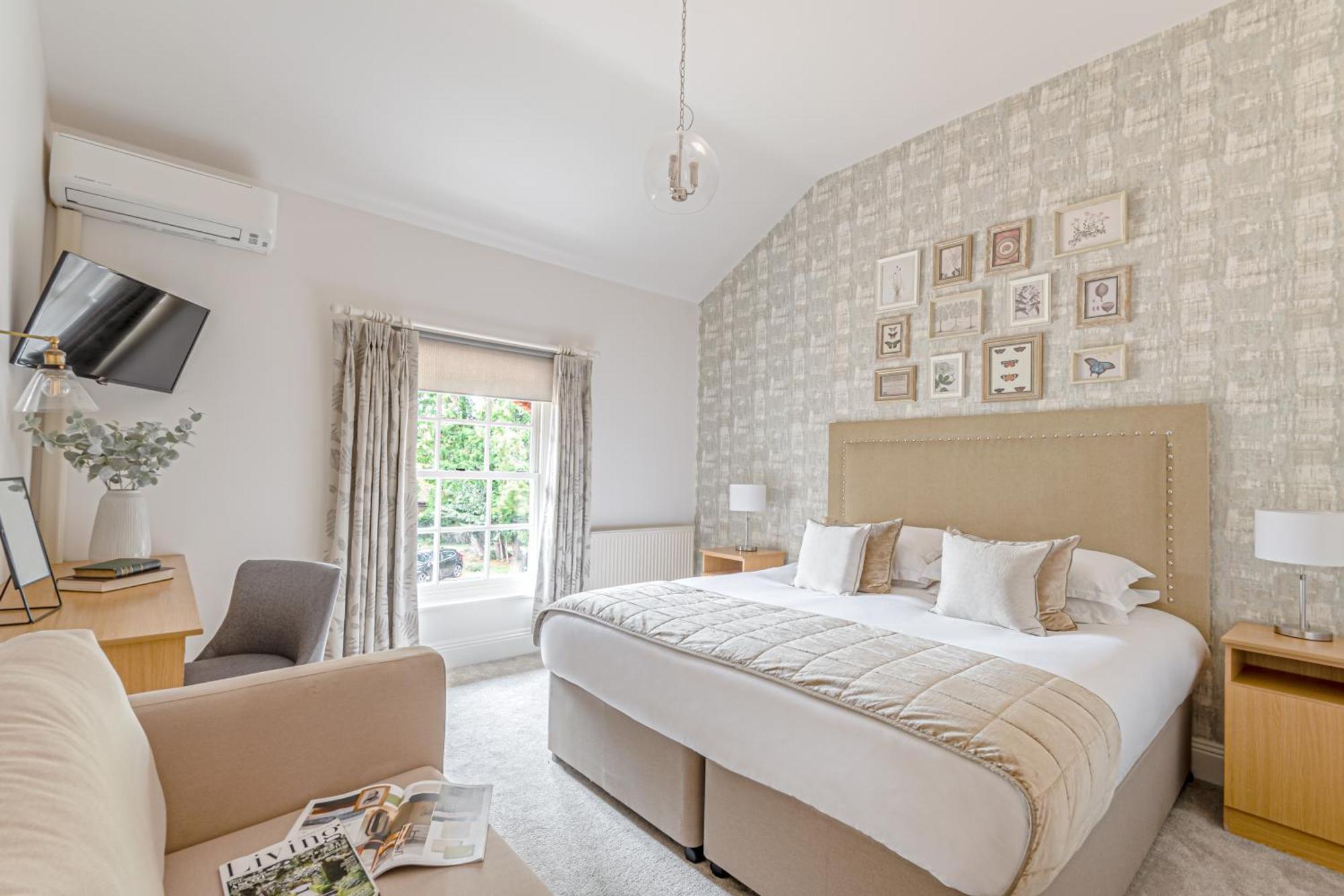 Family Room sleeps 4