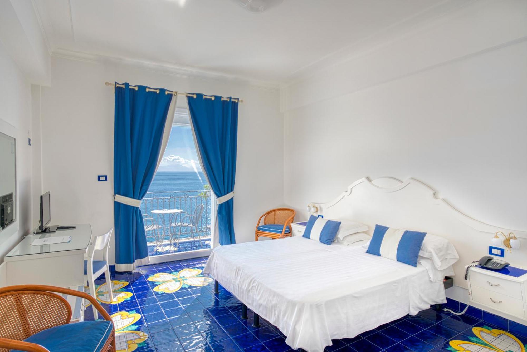 Standard Double Room,1215968398:JPEG