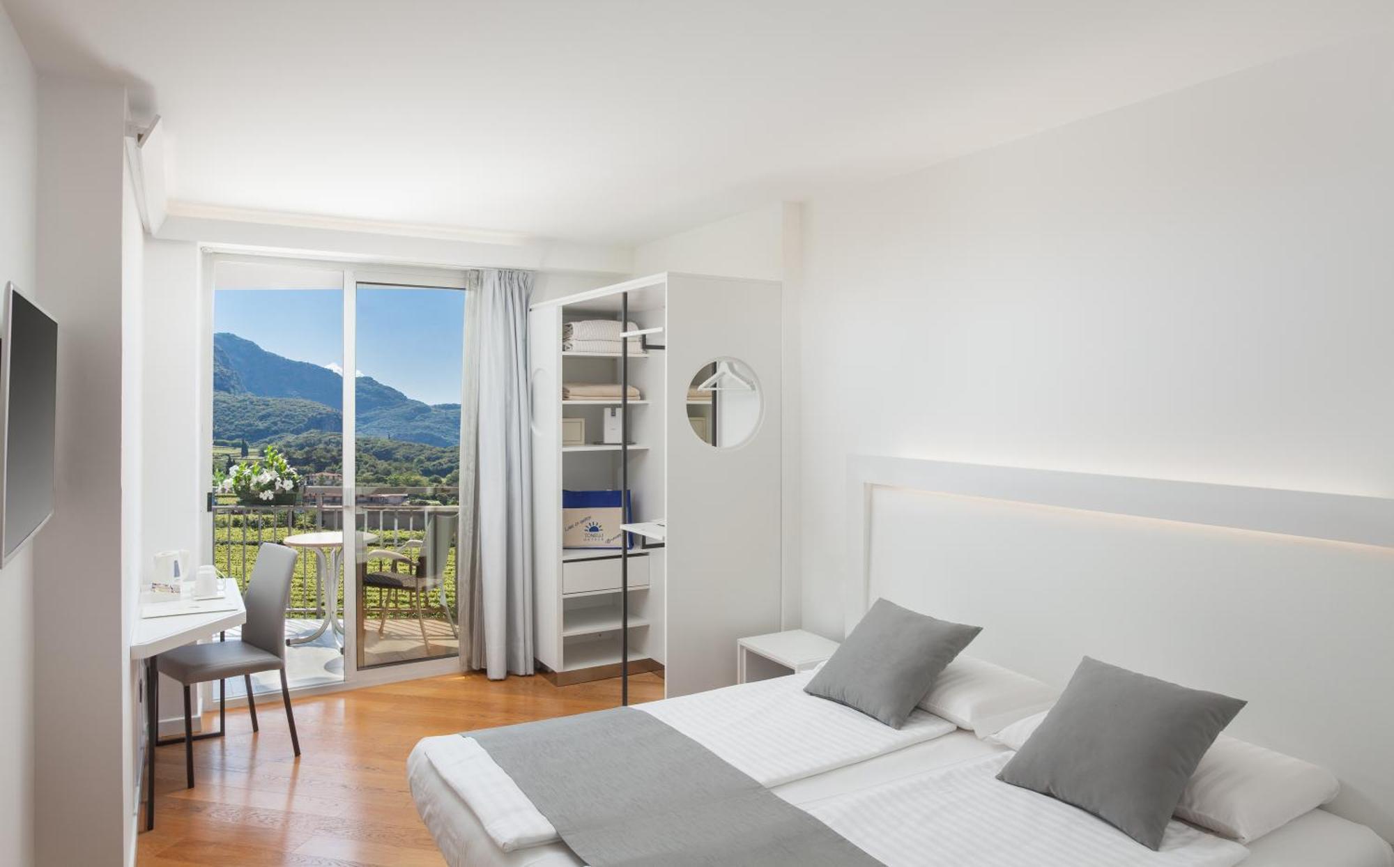 Superior Double or Twin Room with Balcony