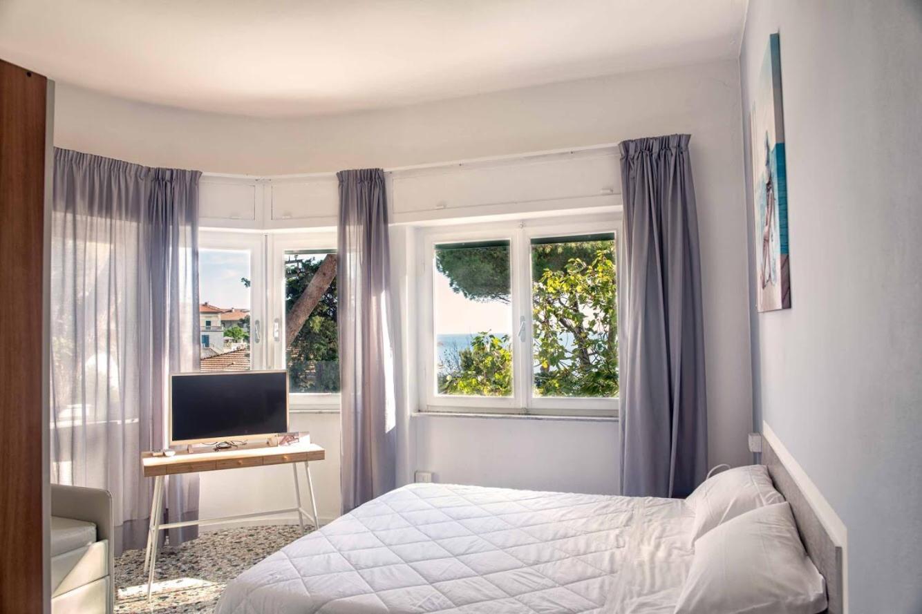 Quadruple Room Sea View