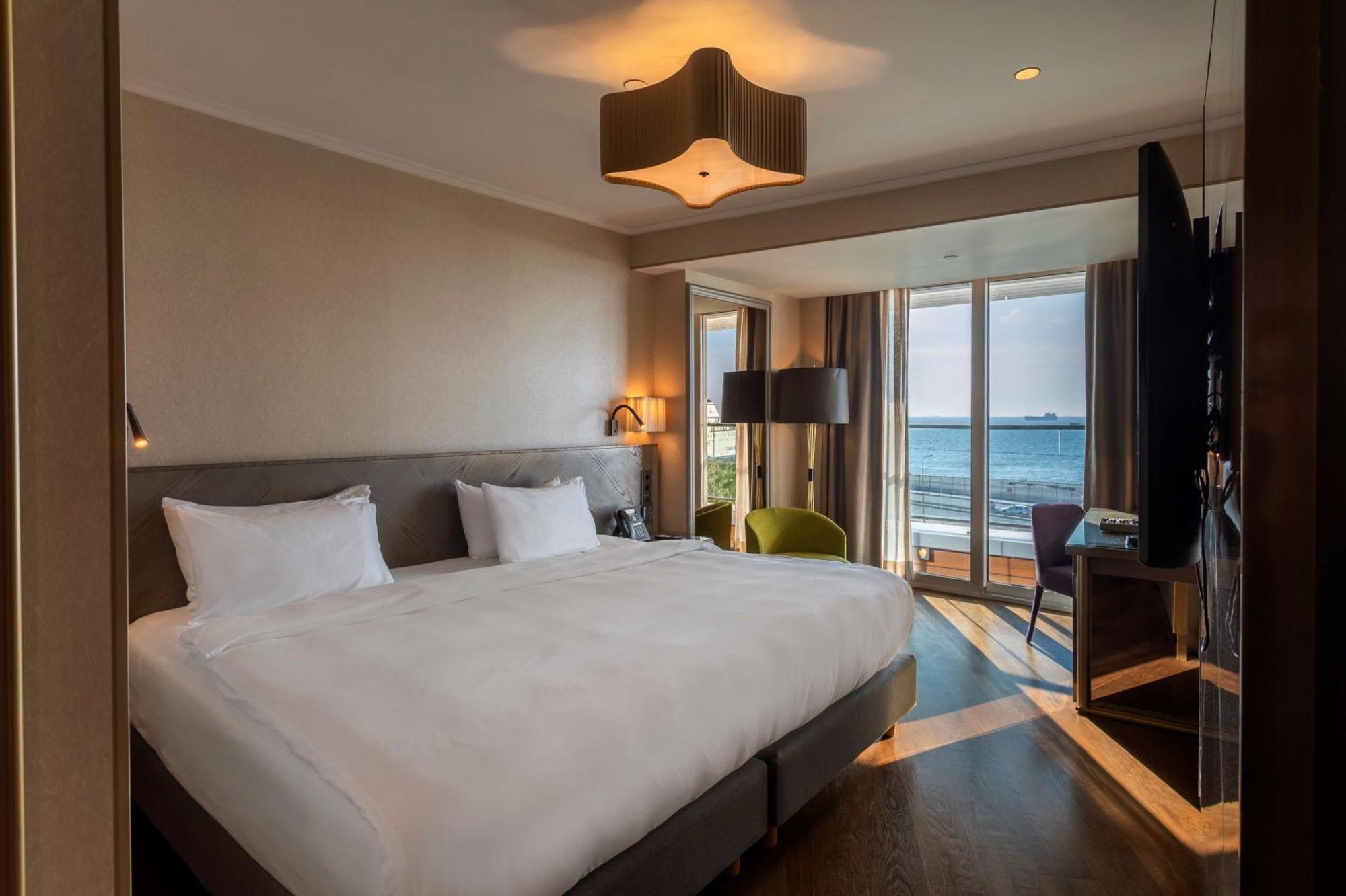 Premium Room Balcony Sea View