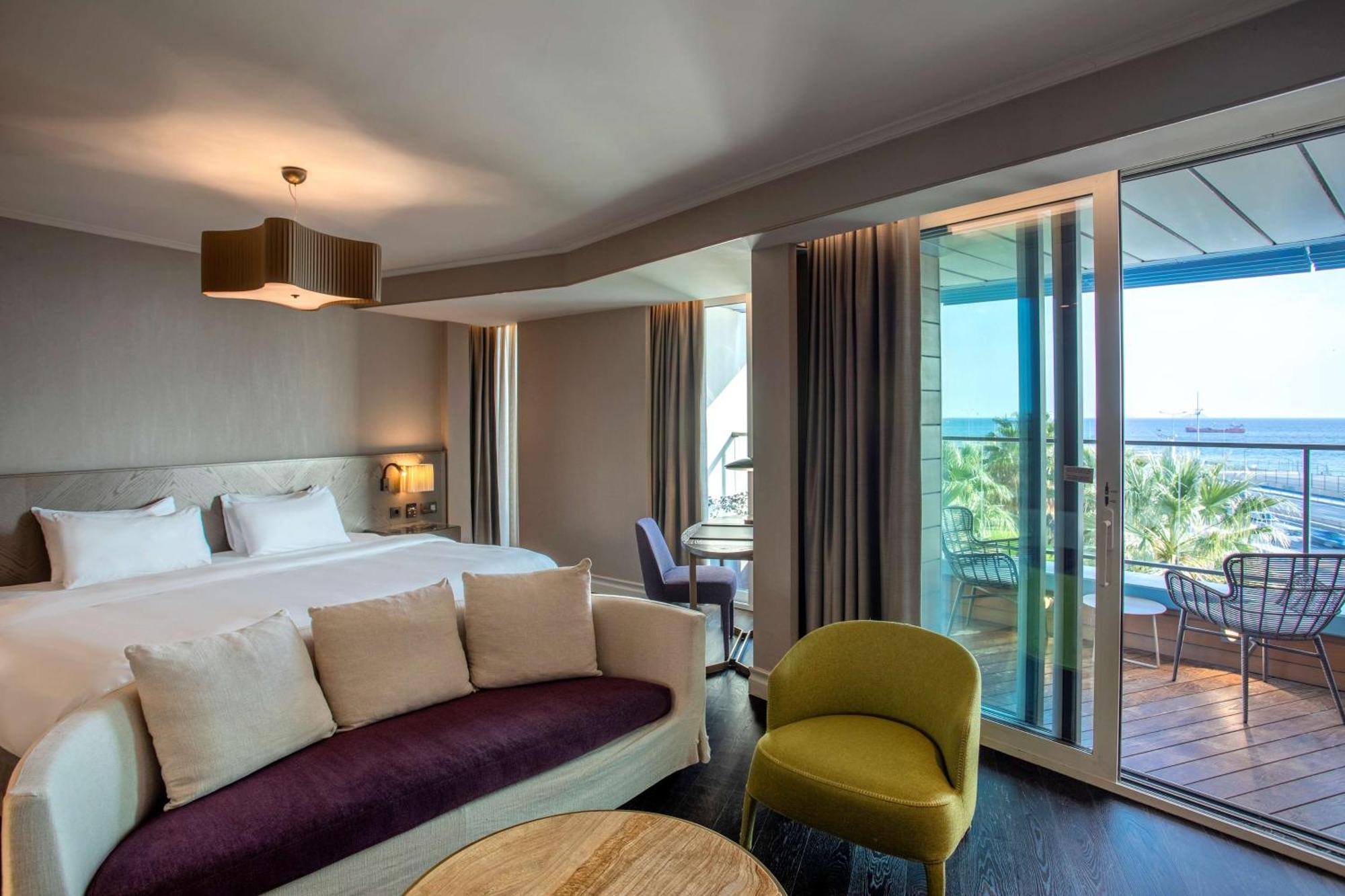Junior Suite Balcony Sea View