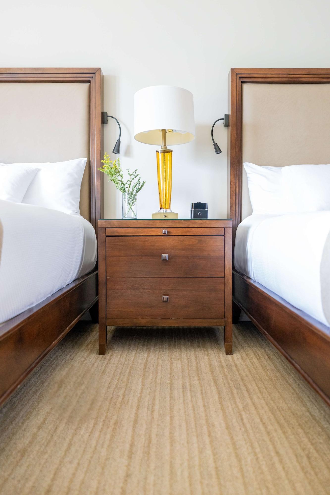 Deluxe Queen Room Two Queen Beds