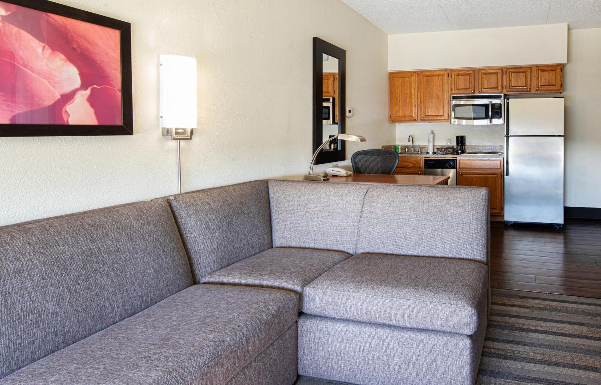 Queen Studio Suite
