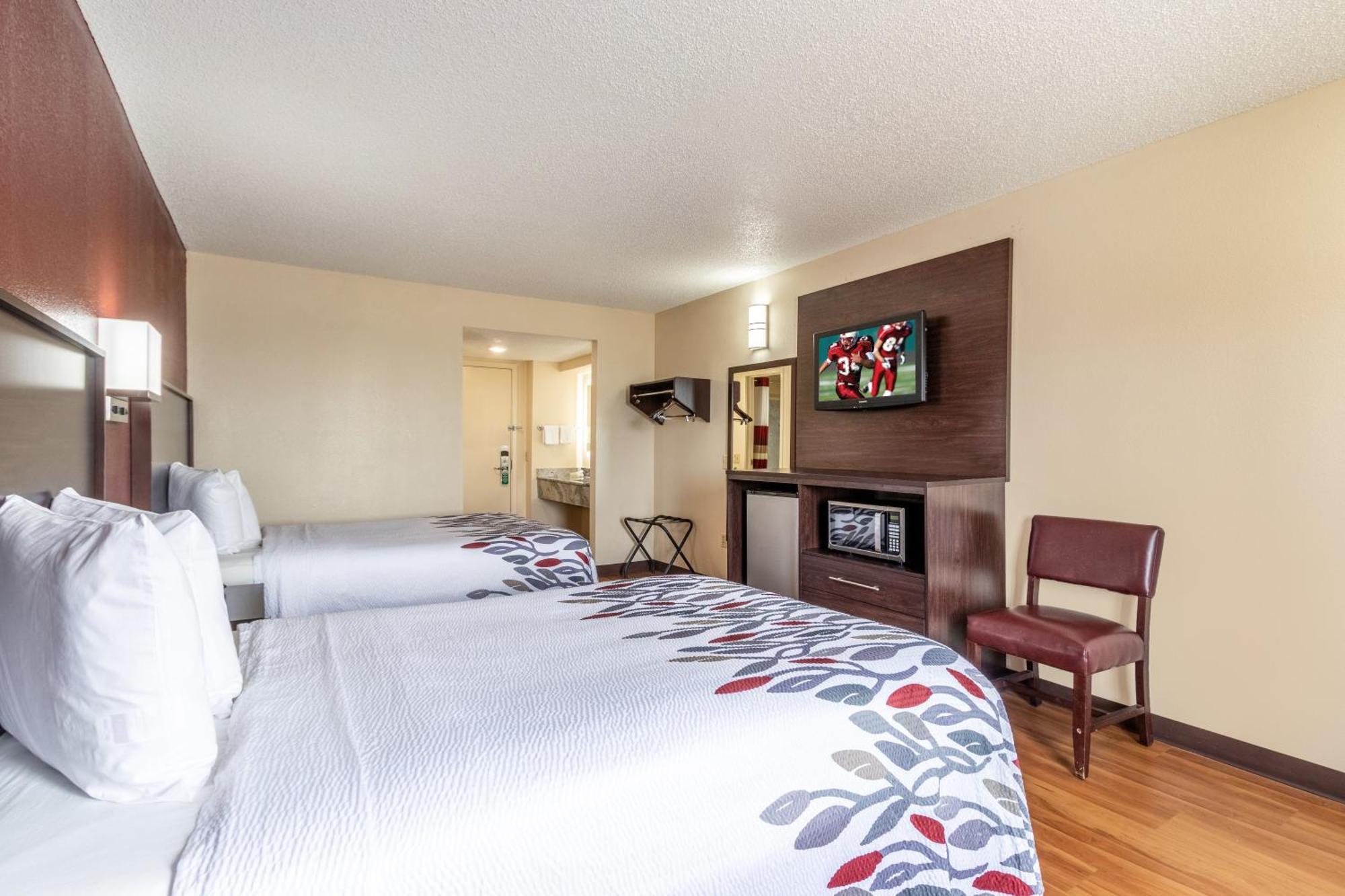 Deluxe Room Two Double Beds Non-Smoking