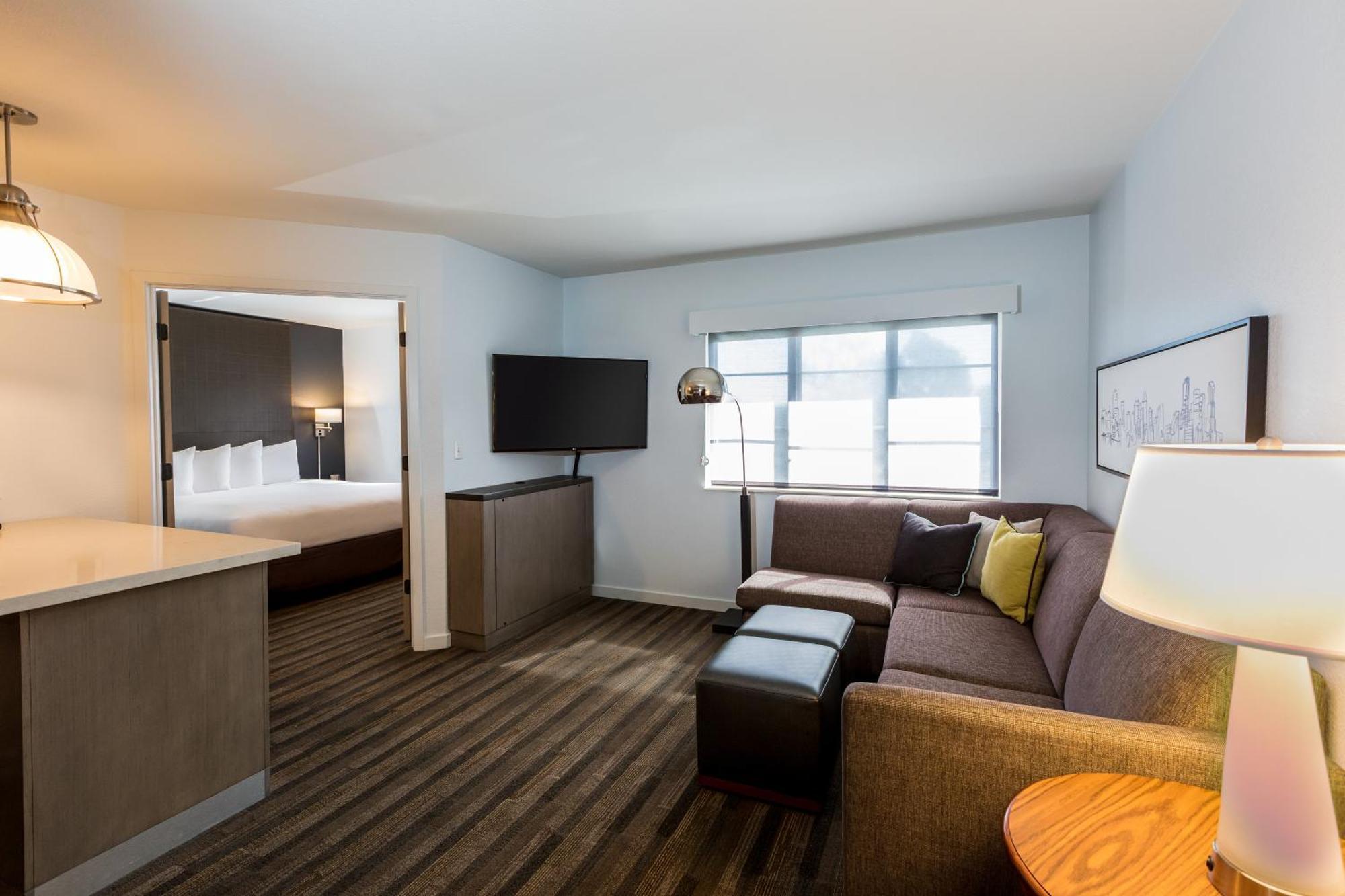 One-Bedroom Suite