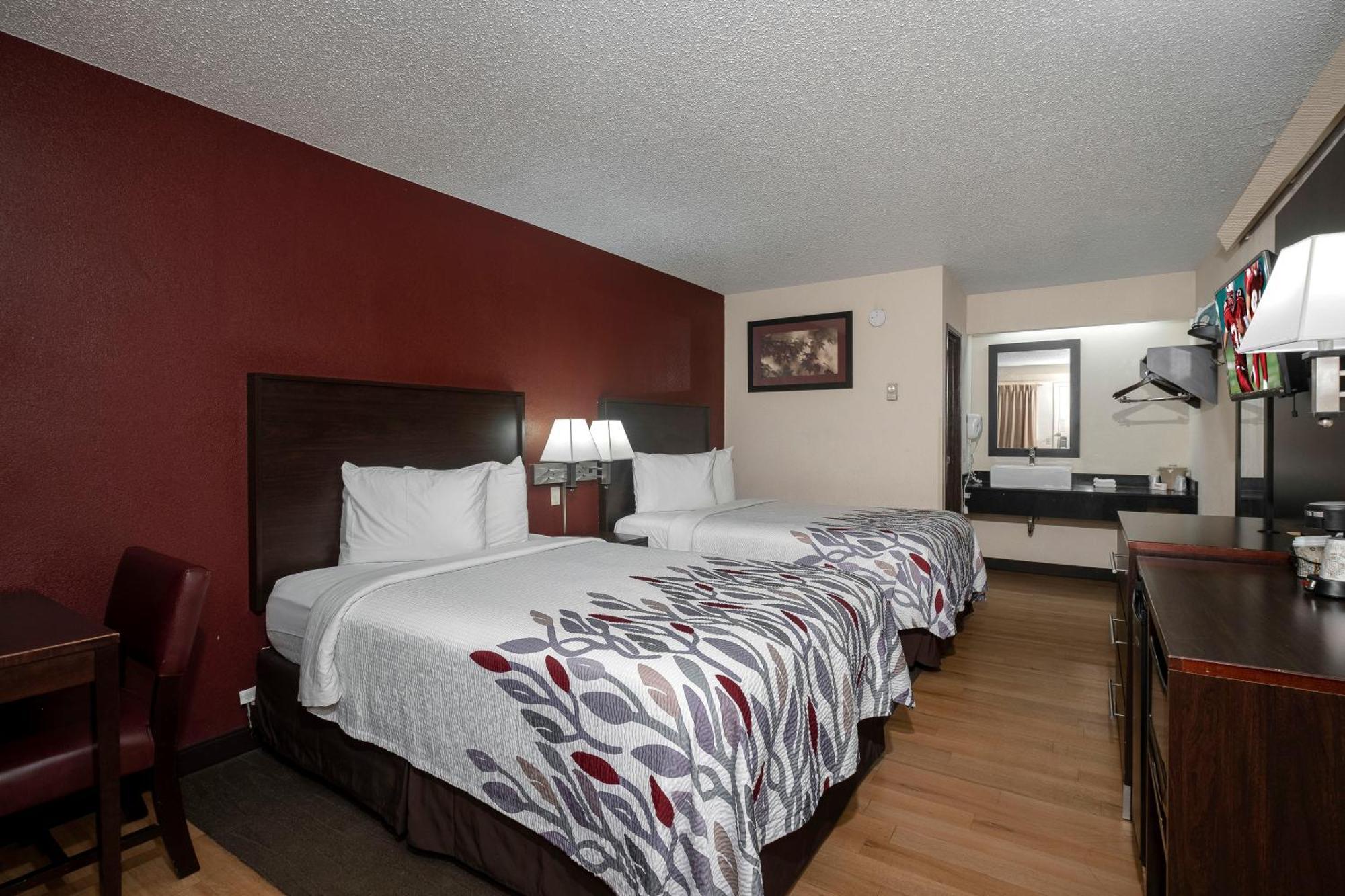 Deluxe Room Two Double Beds Non-Smoking