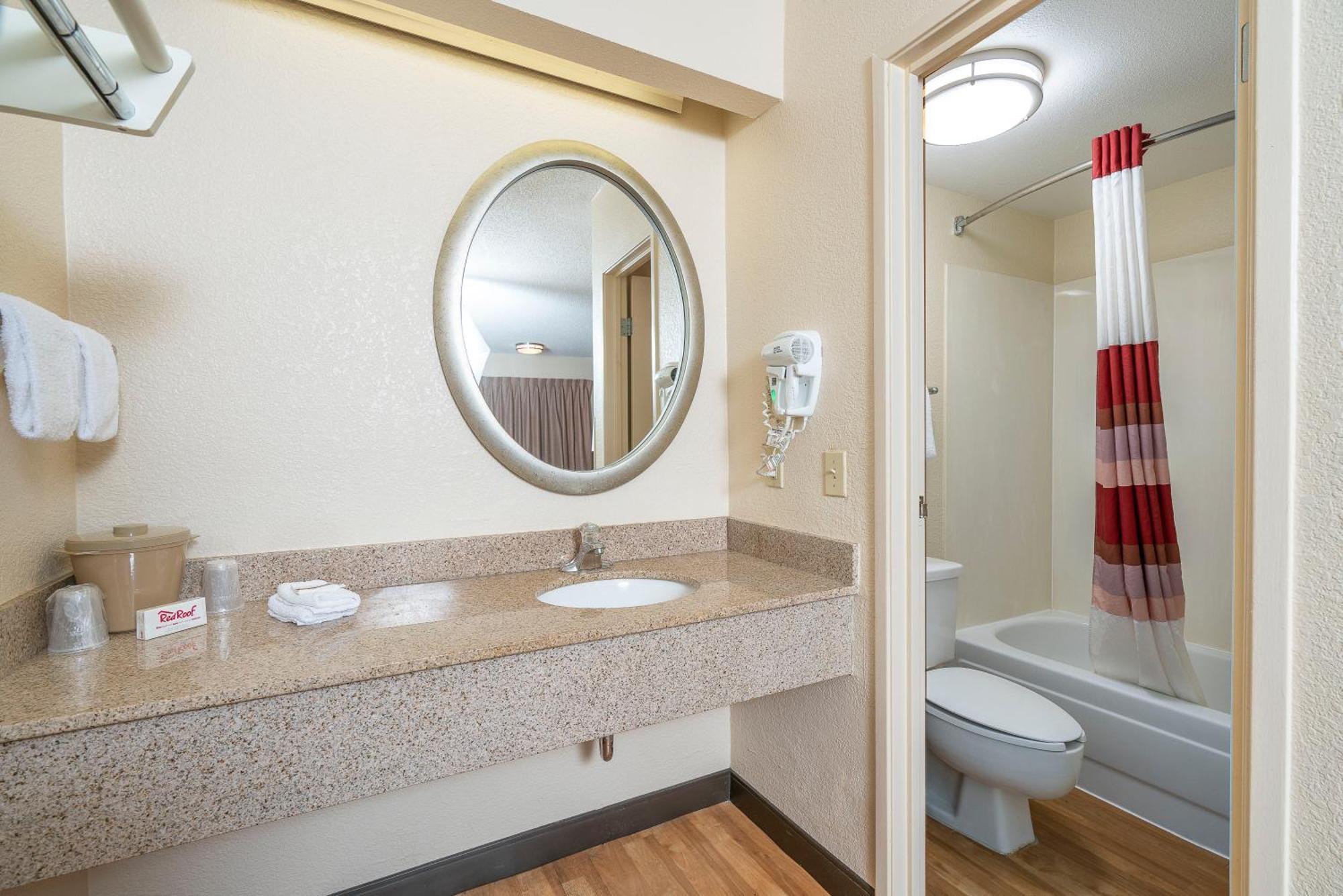 Superior King Room Smoke Free