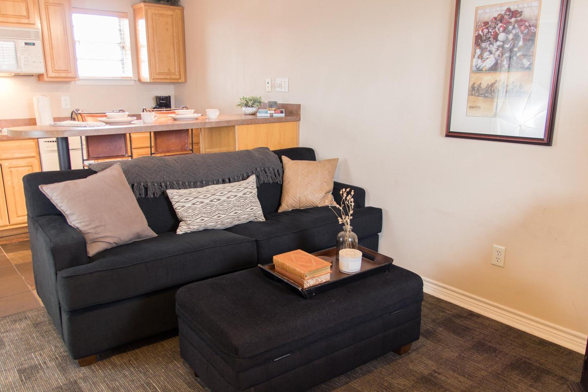 One-Bedroom Suite