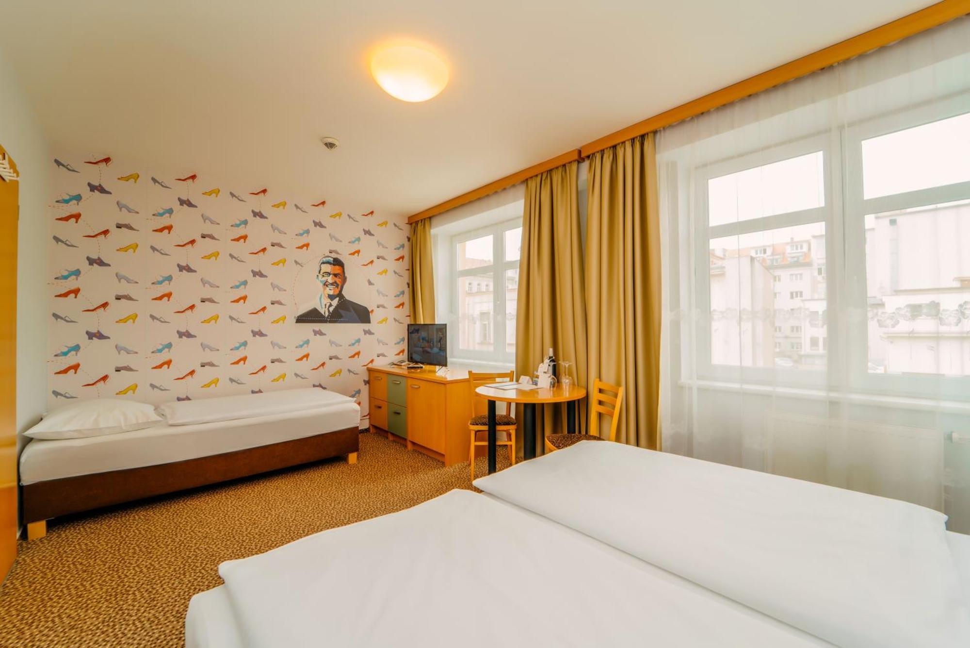 Double Room Extra Bed Wellness Access