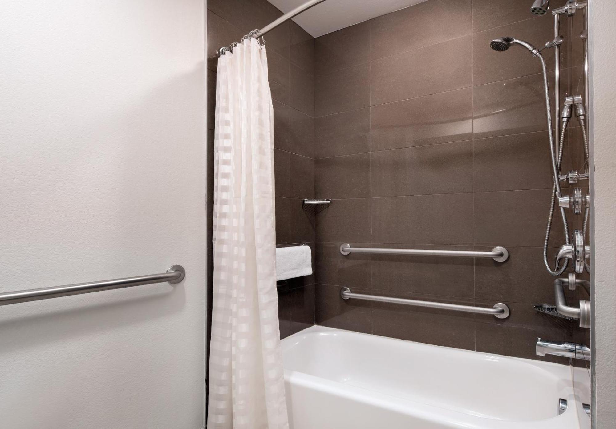 One-Bedroom Suite Accessible Tub Disability Access