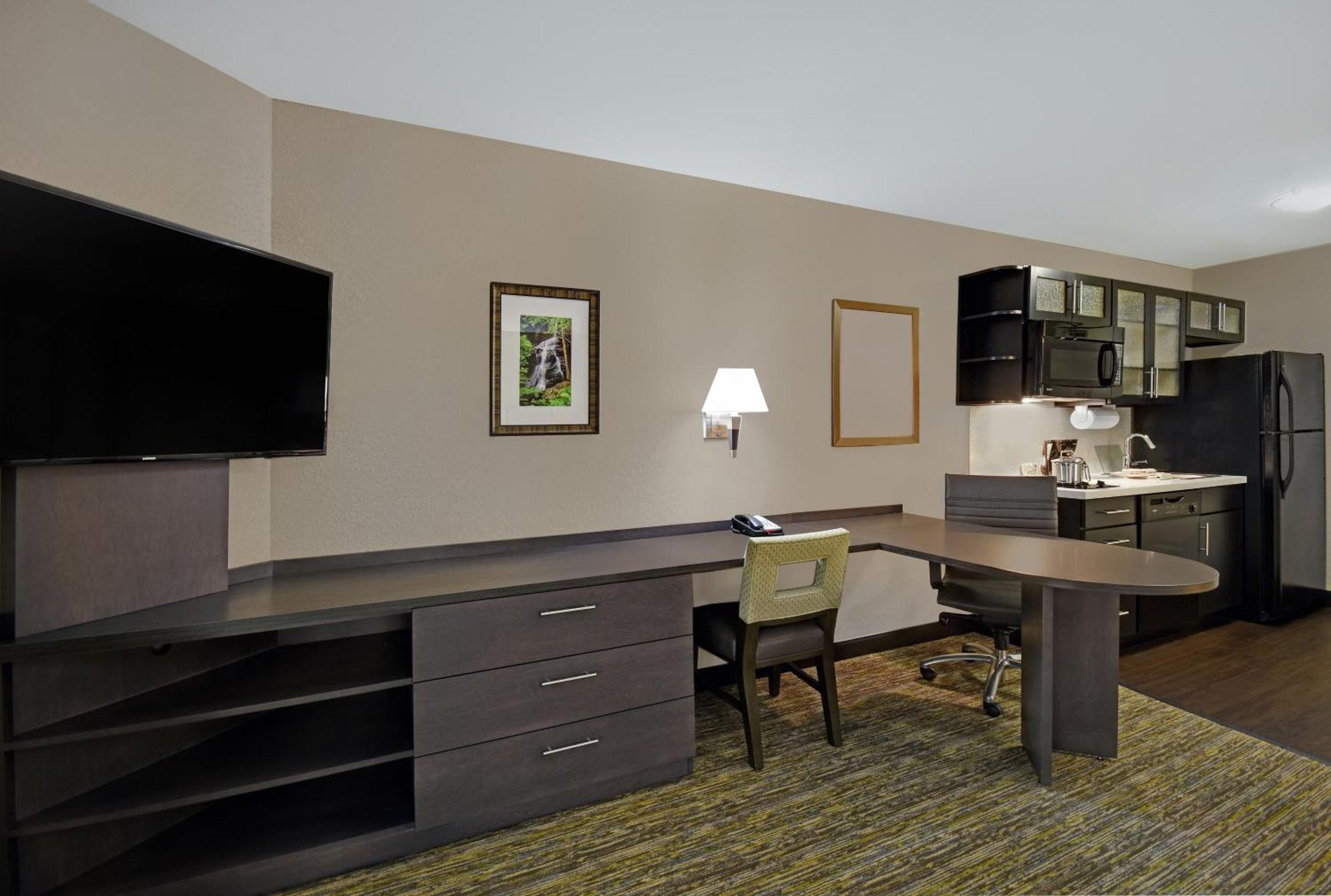 Standard Suite