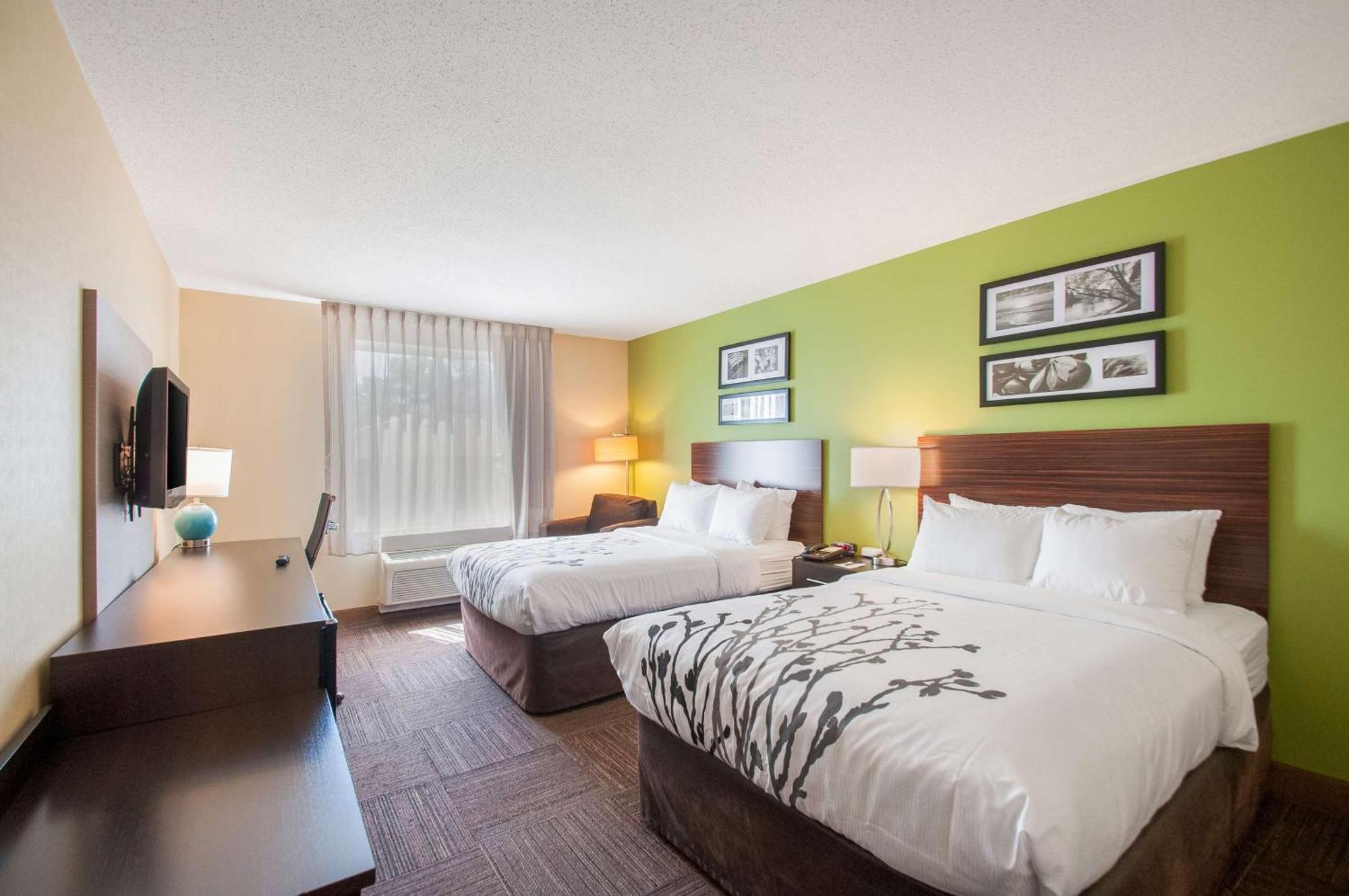 Double Room with Two Double Beds - Accessible/Non-Smoking