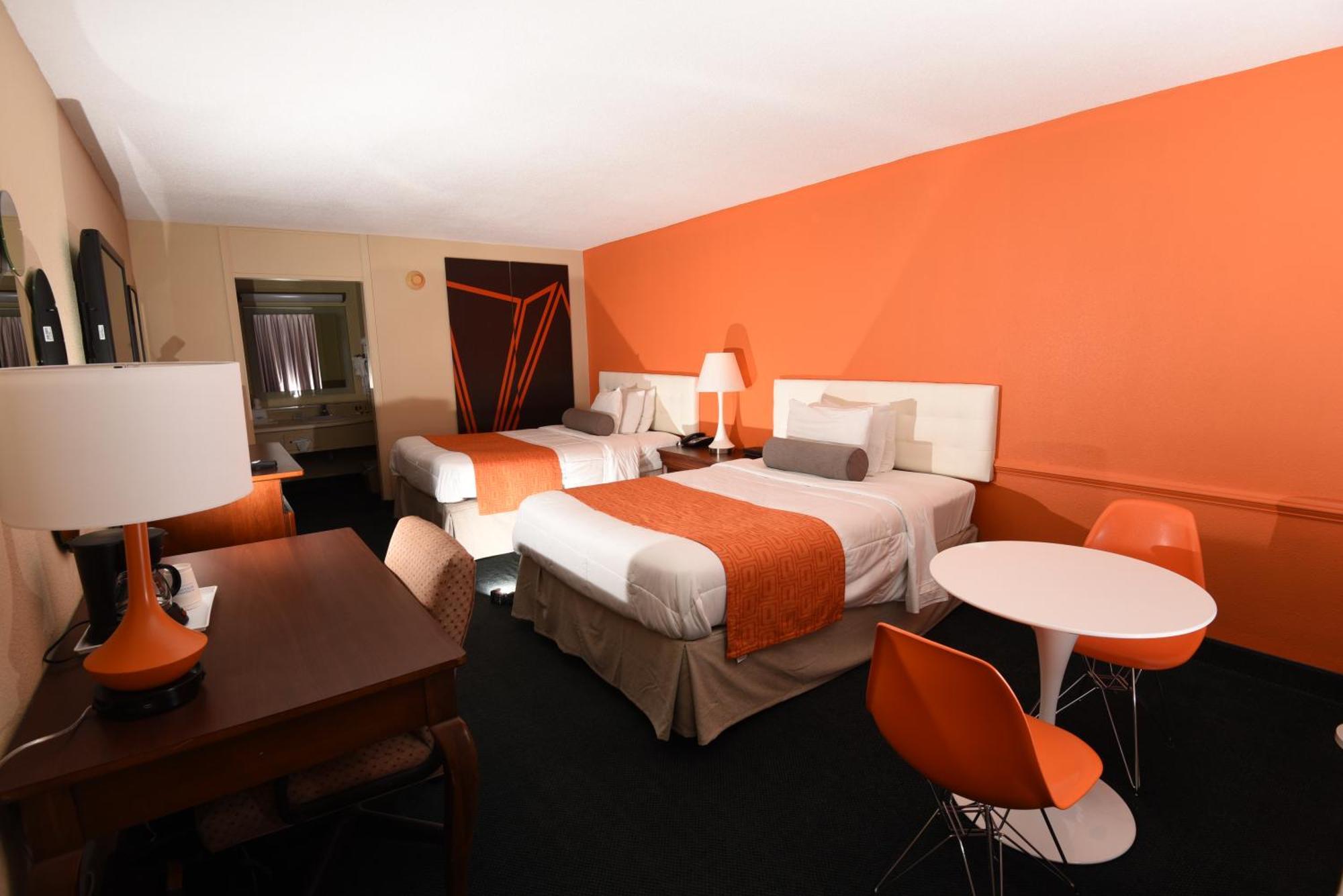 Deluxe Double Room with Two Double Beds - Non-Smoking