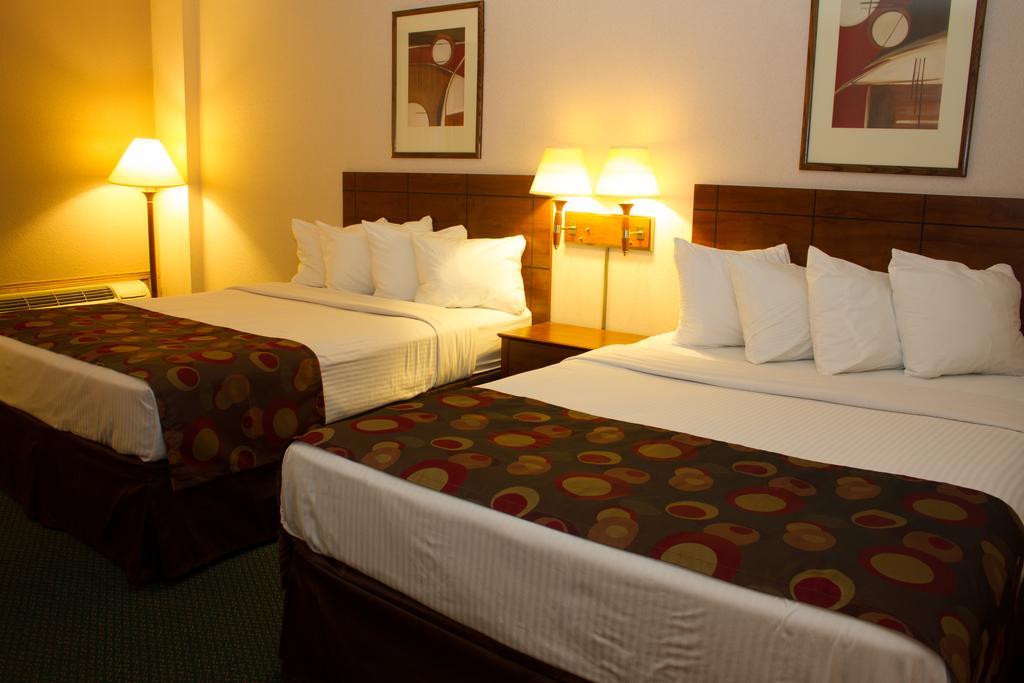 Queen Room Two Queen Beds Pet Friendly or Non-Smoking,1282689178:JPEG
