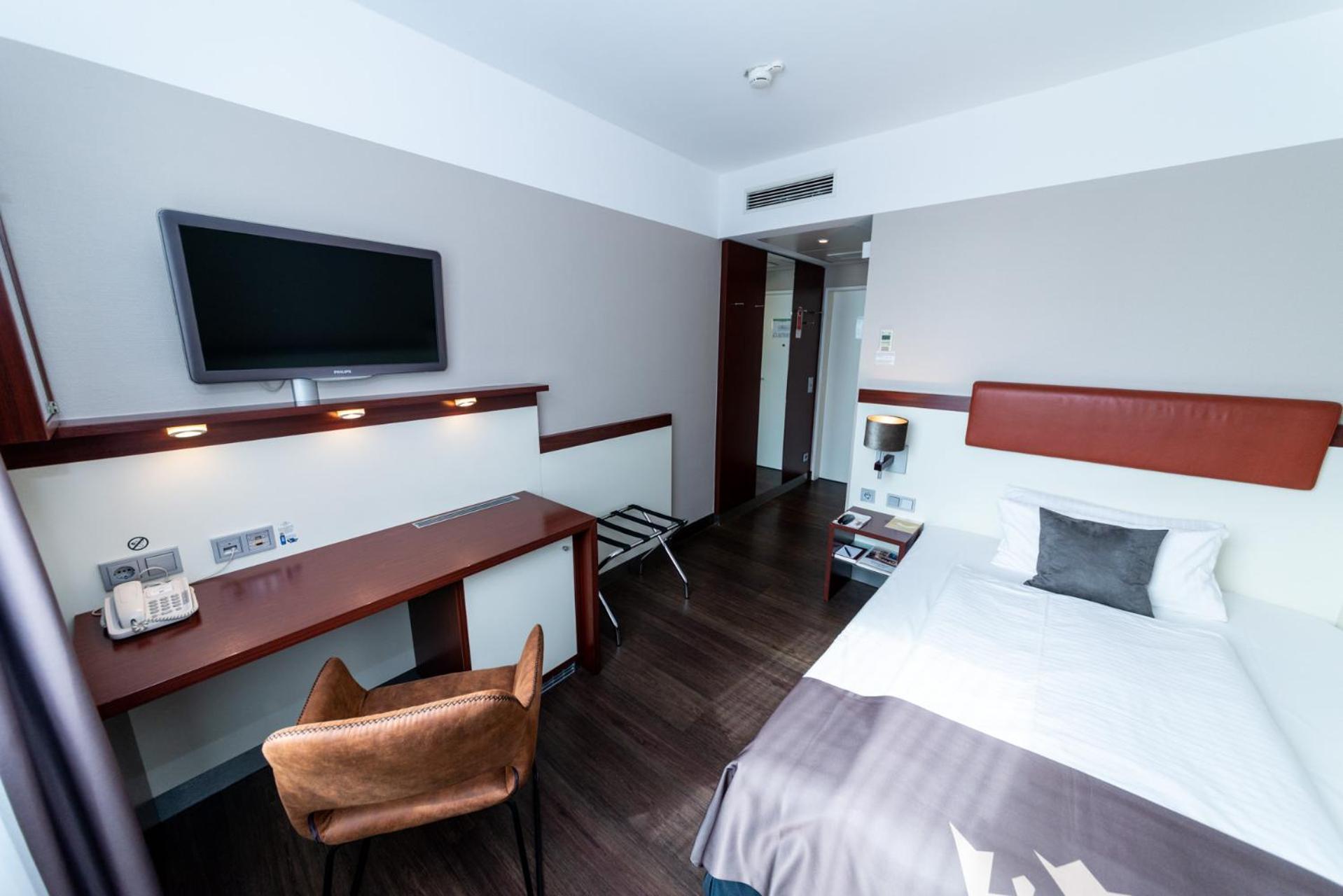 Superior Single Room