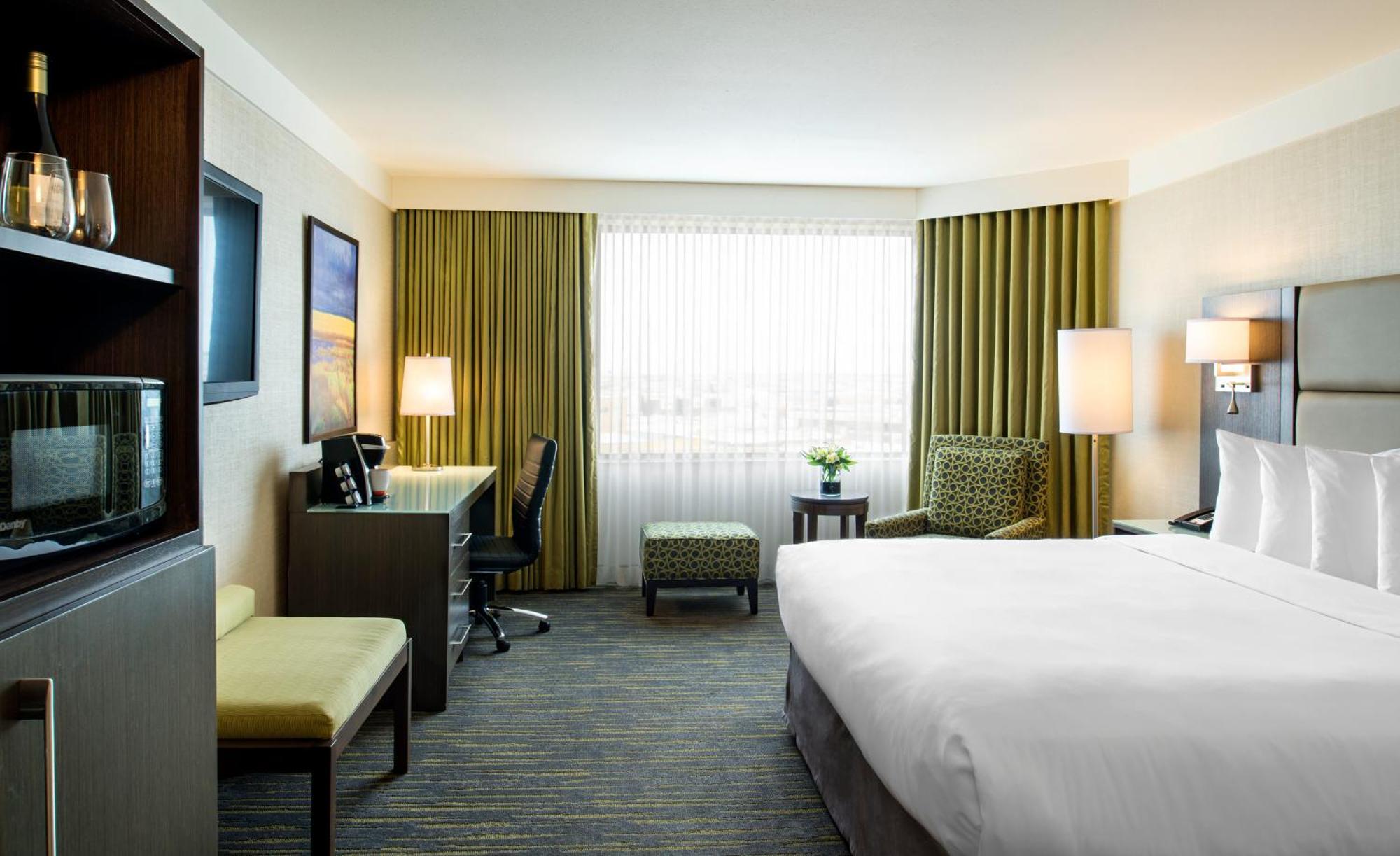 Superior King Room