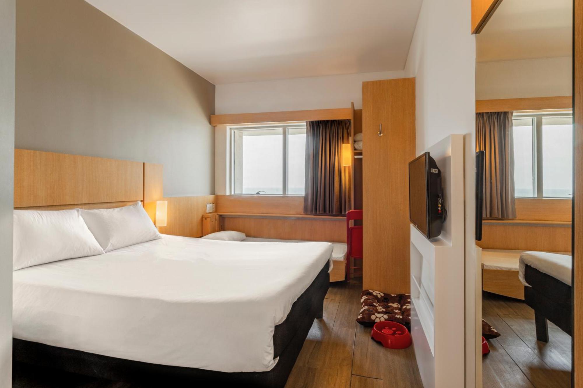 Standard Room One Double Bed One Single Bed