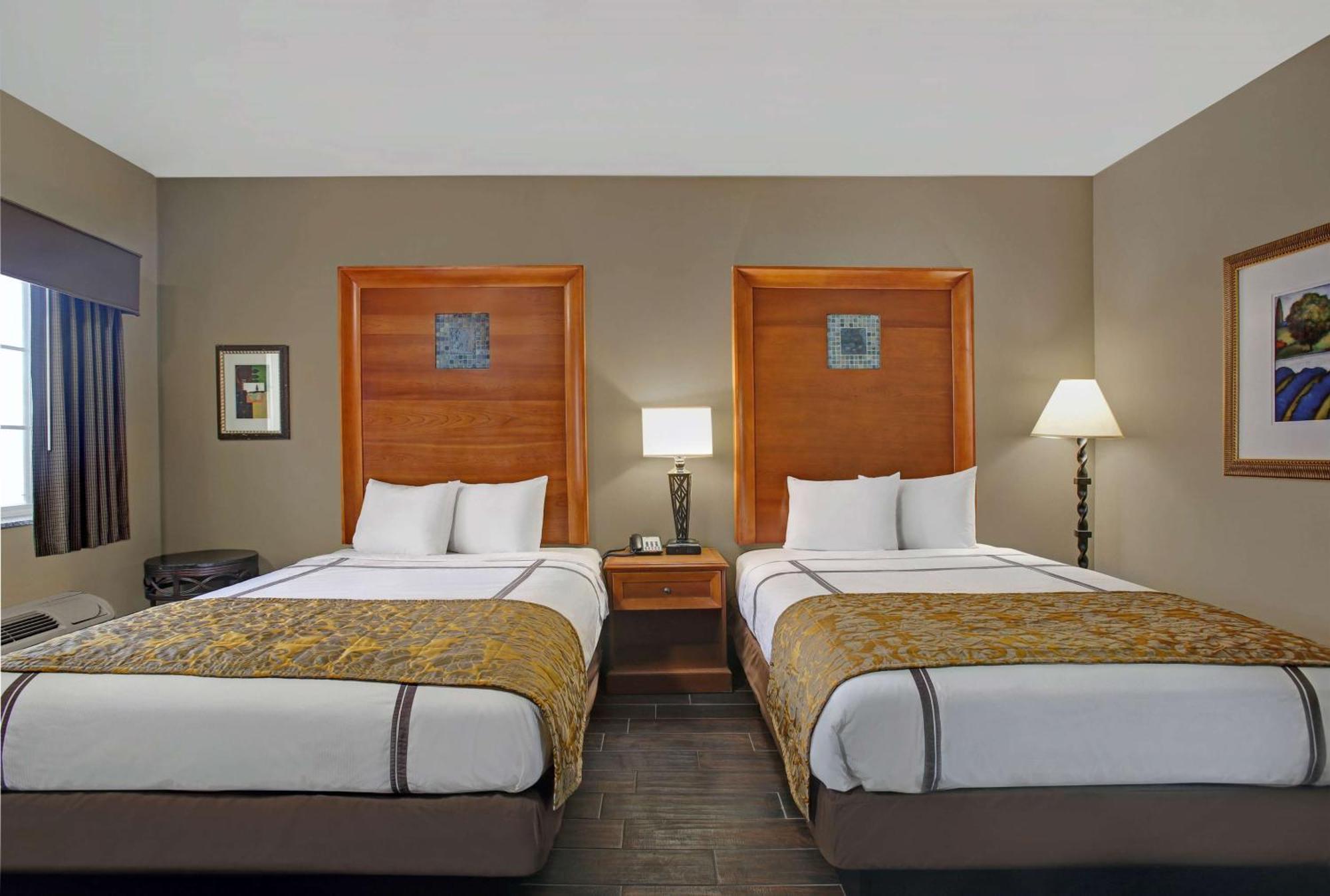 Queen Room Two Queen Beds Non-Smoking