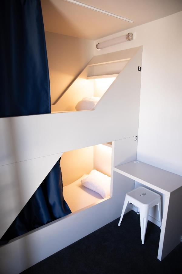 Bed 4-Bed Mixed Dormitory Room
