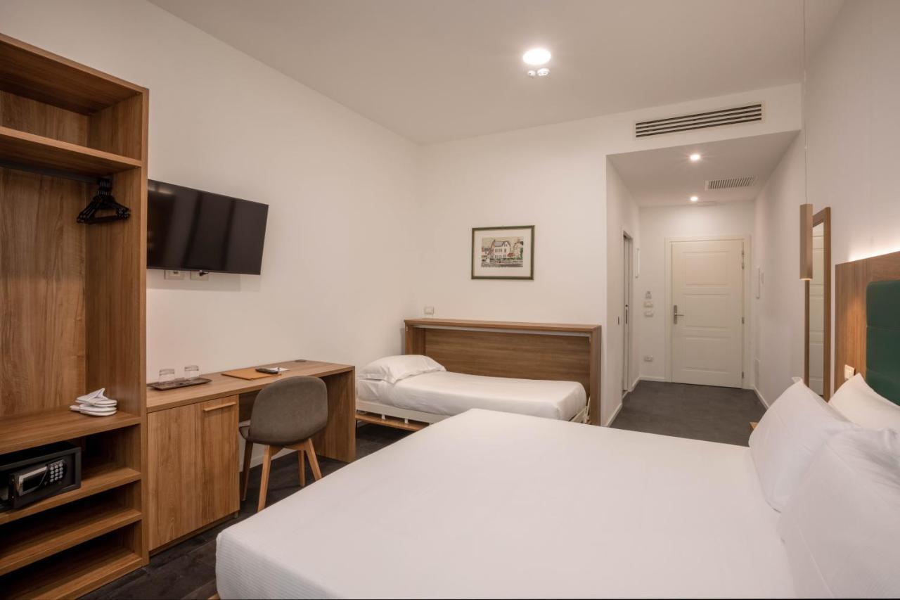 Comfort Triple Room