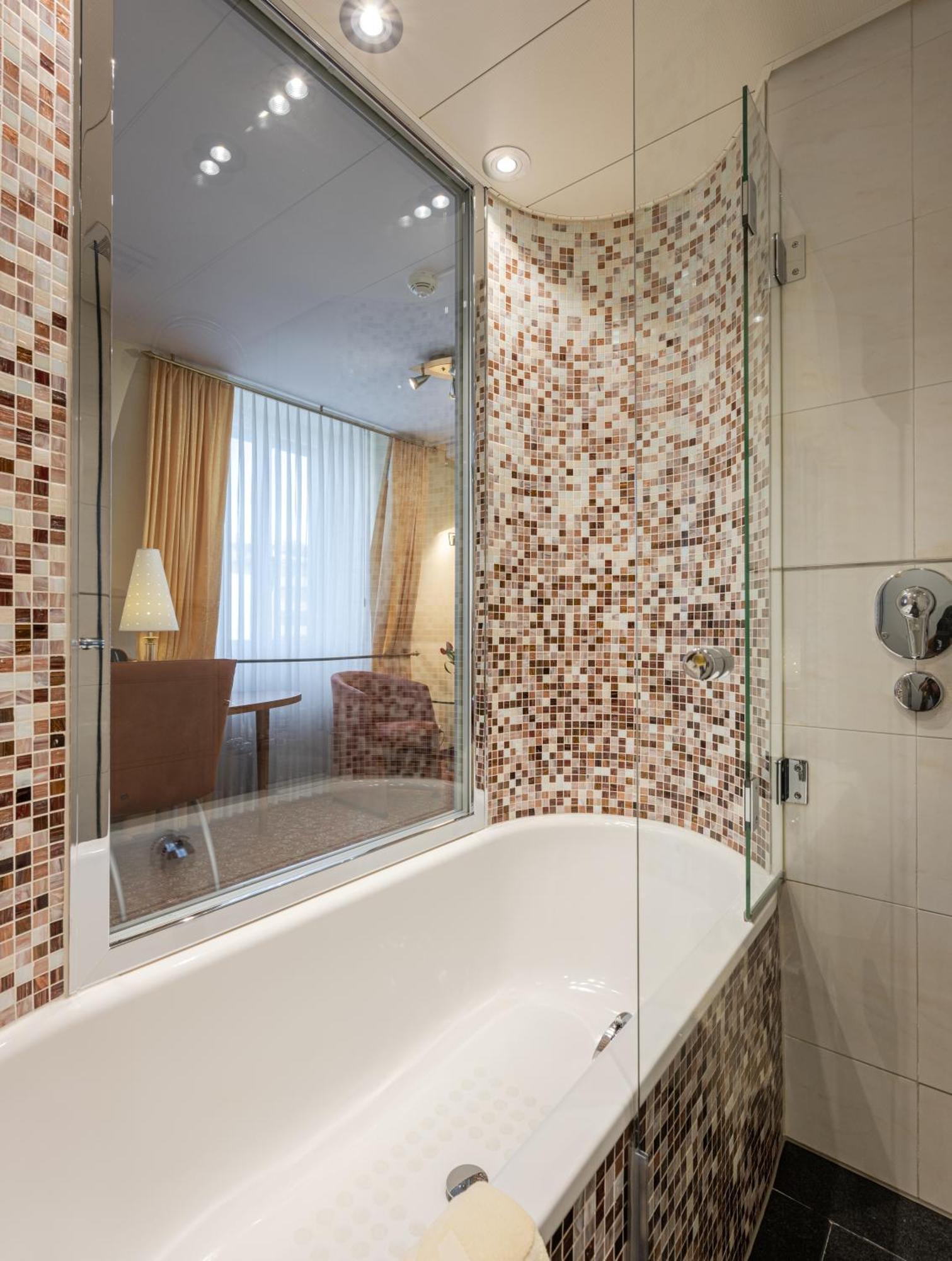 GORGEOUS Junior Suite