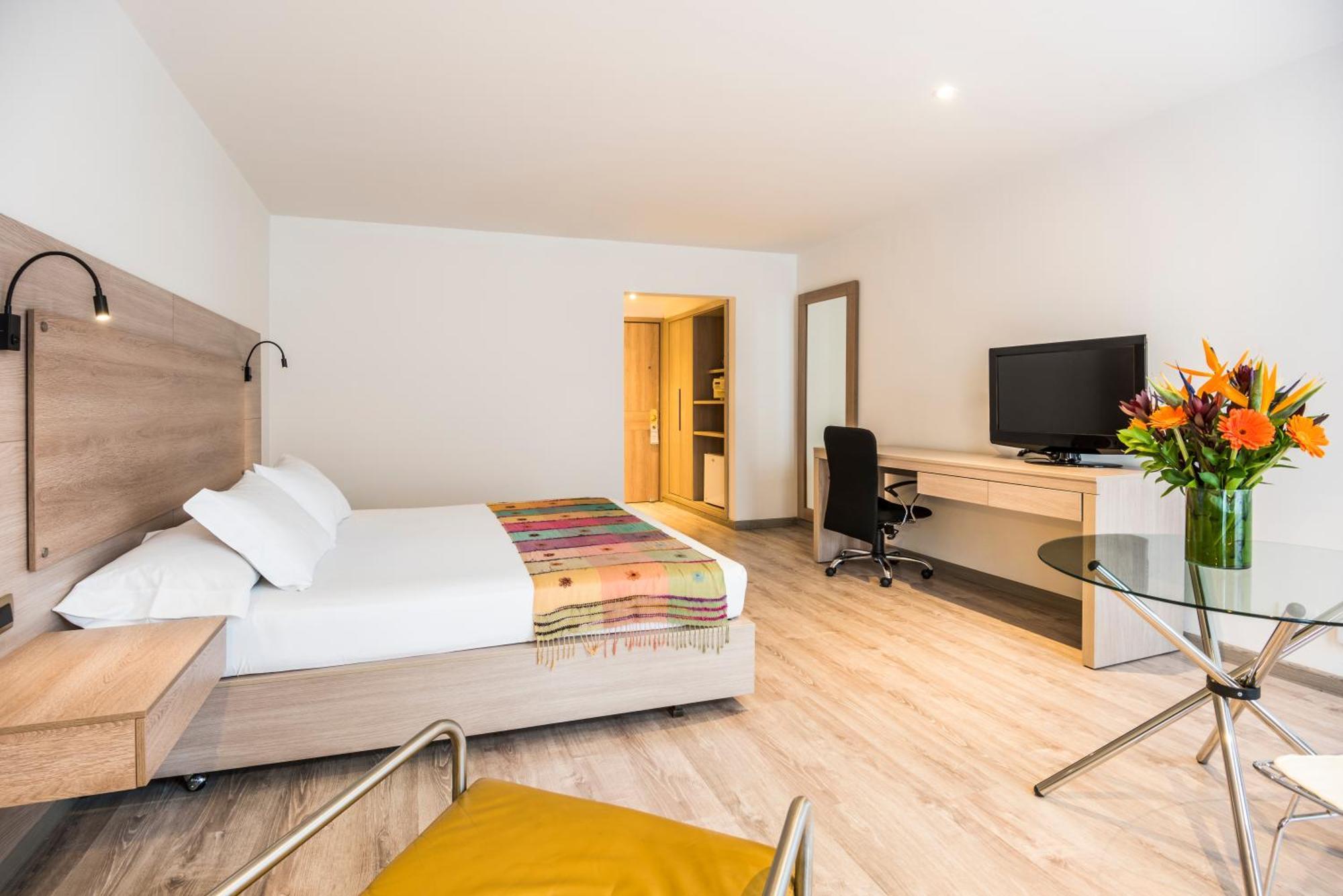 Superior King Room