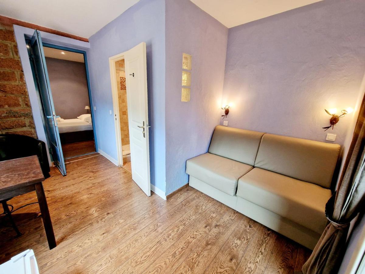 Premium Double Room Terrace indoor patio view